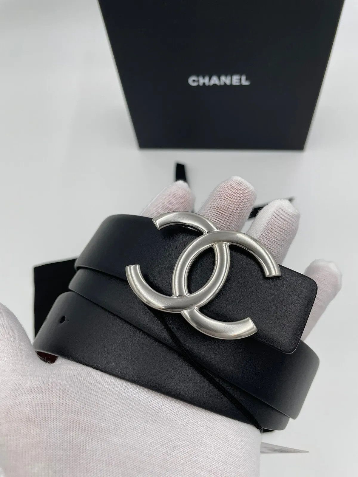 Chanel Chanel Reversible Interlocking CC Leather Belt | Grailed