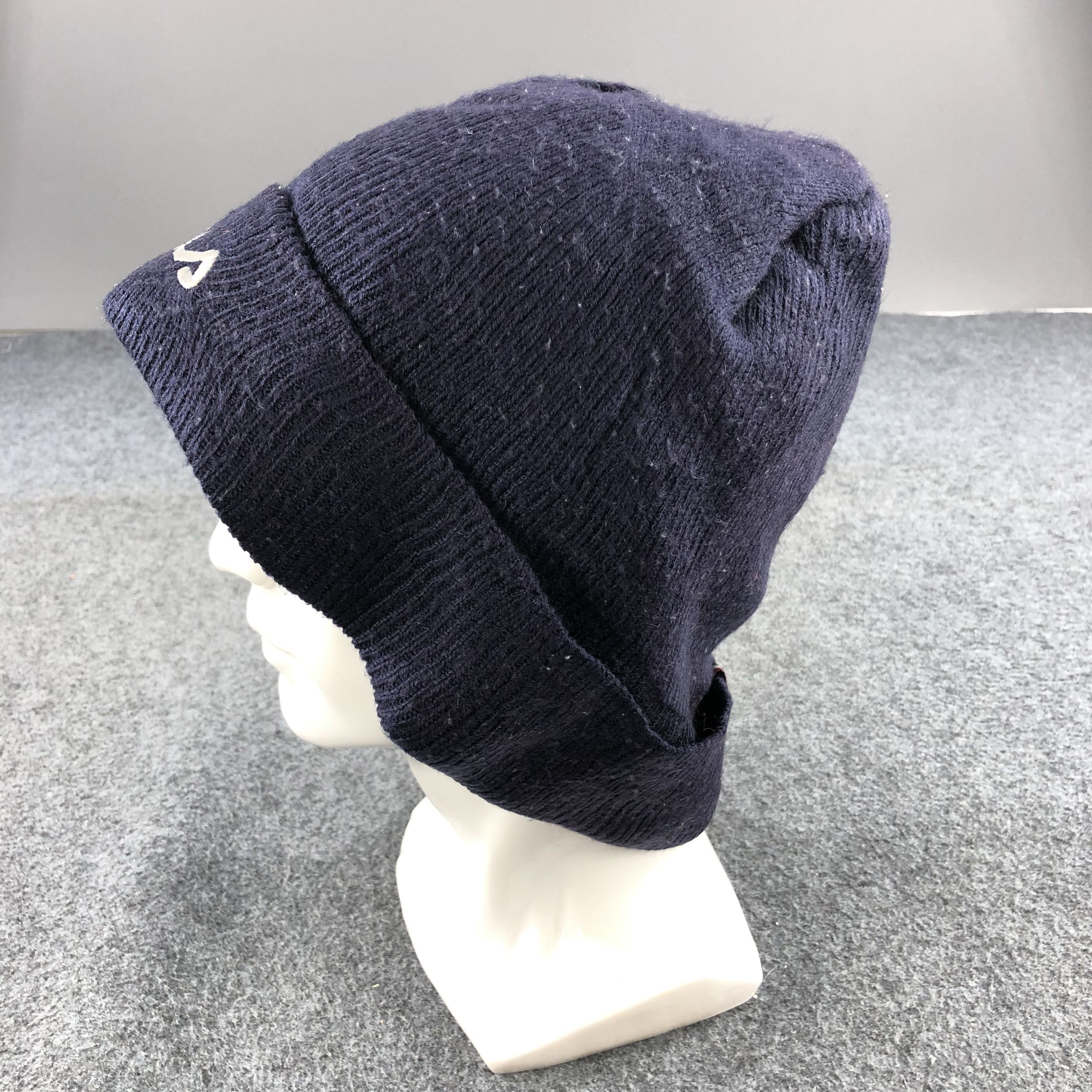 Fila FILA Bucket Hat Beanie Snowcap Snow Hat Winter Hat B365 Size ONE SIZE - 2 Thumbnail