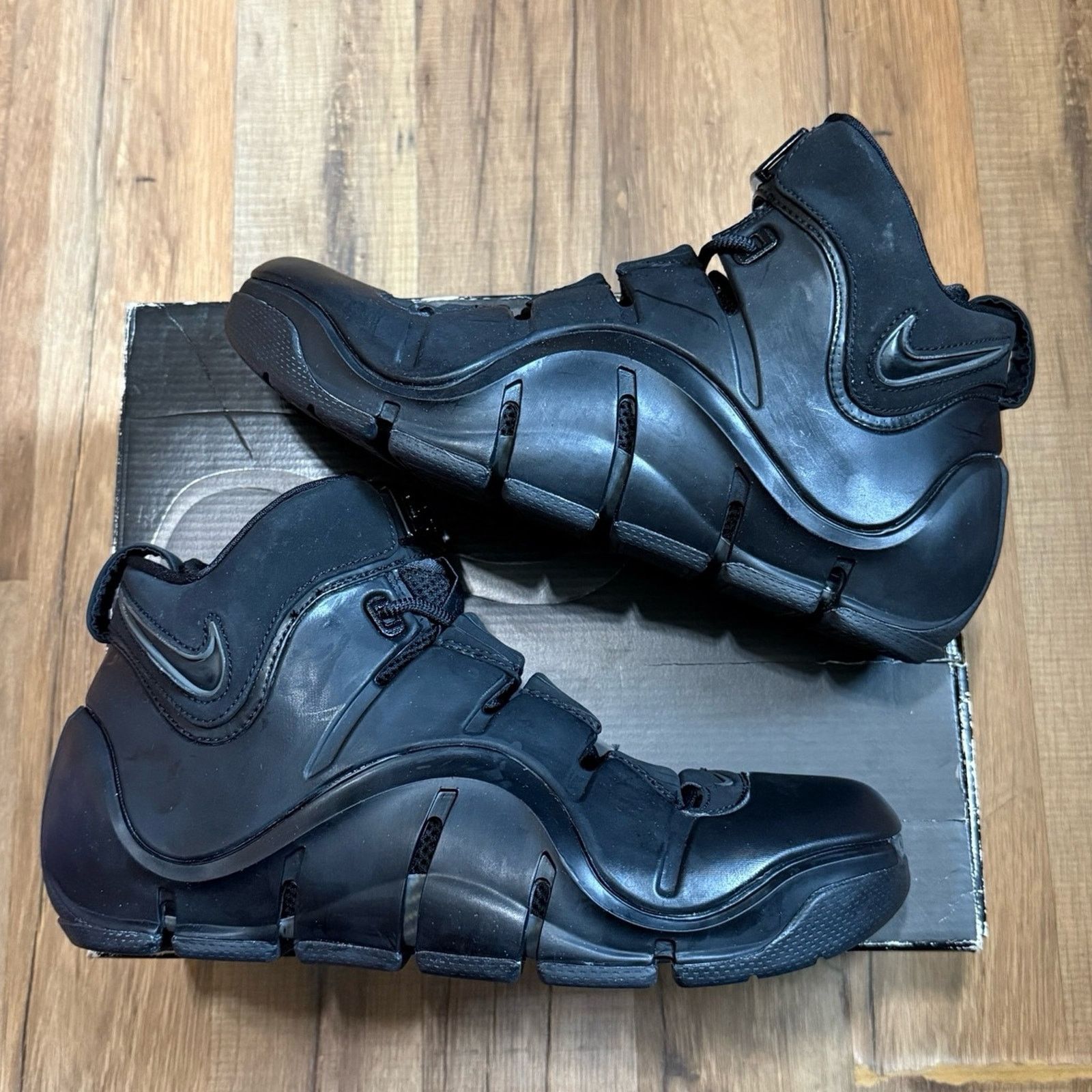 Nike 2006 Nike Zoom Lebron 4 East Coast Blackout Black Anthracite Size US 8 / EU 41 - 1 Thumbnail