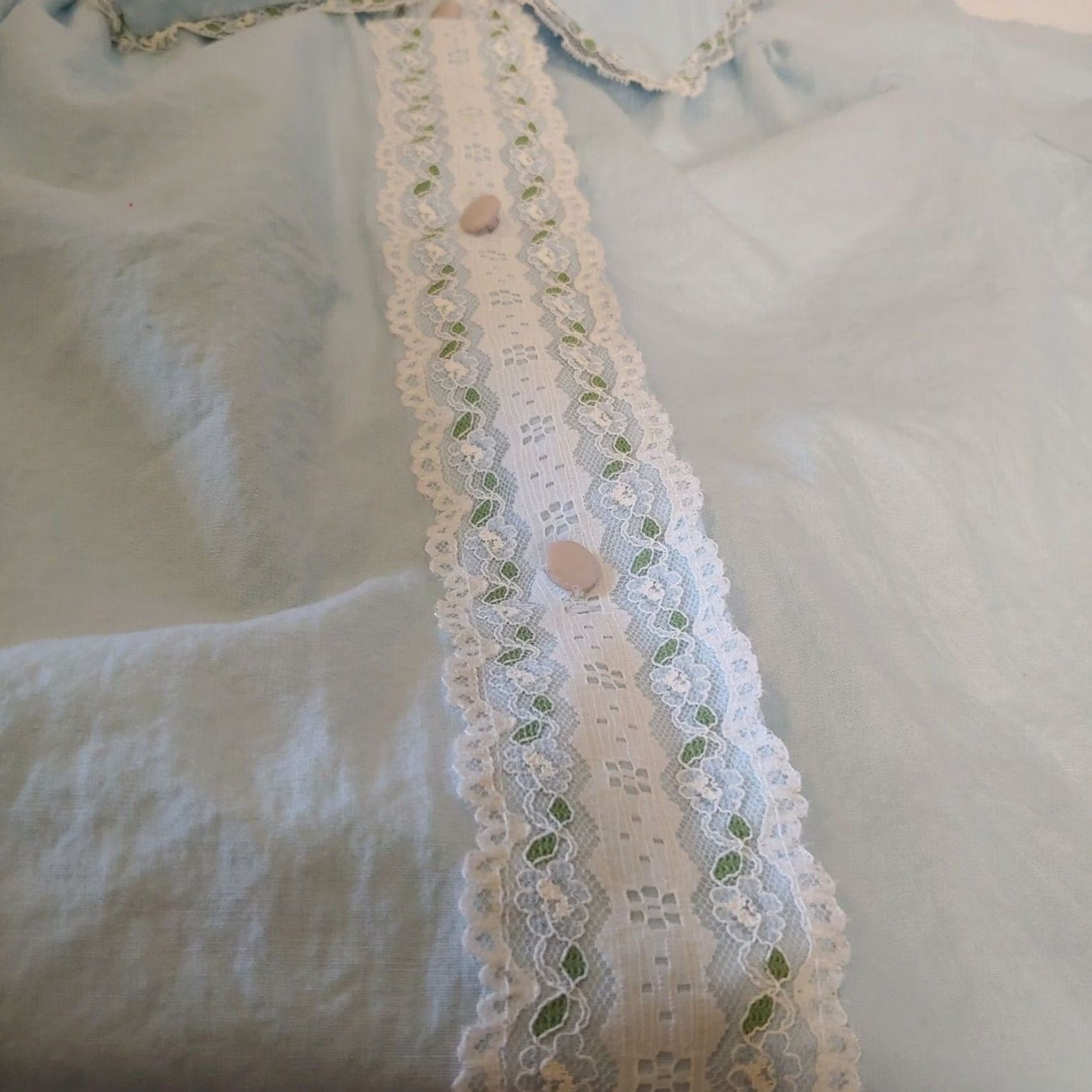 Vintage VINTAGE Womens Nightgown M/L Lace Trim Blue Short Sleeve Button Grannycore Shirt Size 32" / US 10 / IT 46 - 7 Thumbnail