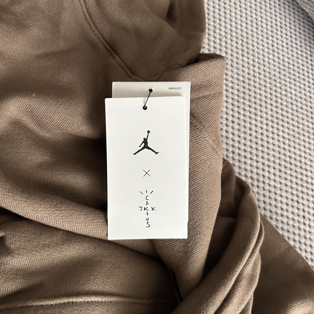 Jordan Brand × Travis Scott JORDAN X CACTUS JACK (Travis Scott) HOODIE BRAND NEW!!! Size US L / EU 52-54 / 3 - 11 Thumbnail