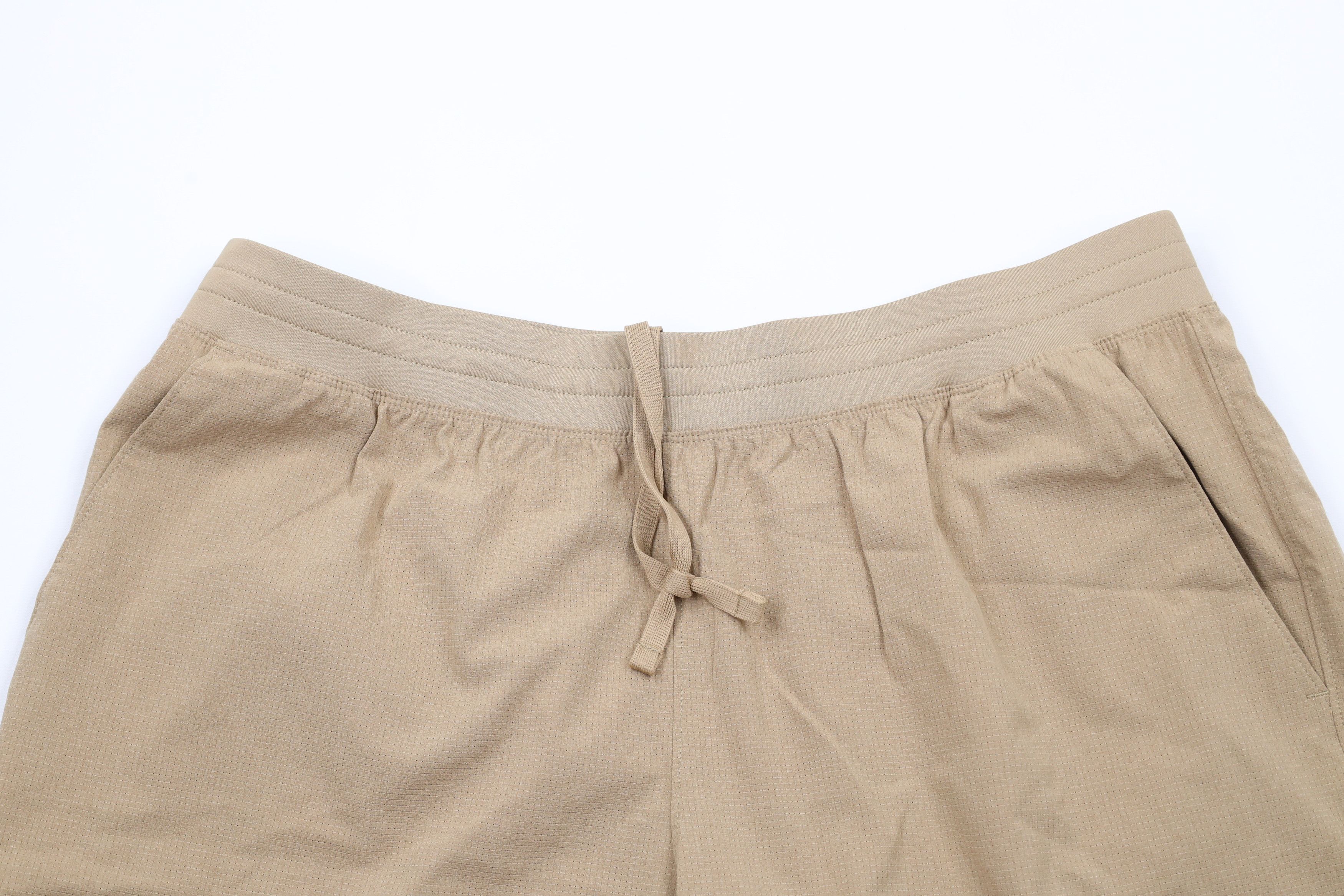 Under Armour × Vintage New Under Armour Saint Francis University Basketball Shorts Size US 36 / EU 52 - 2 Thumbnail