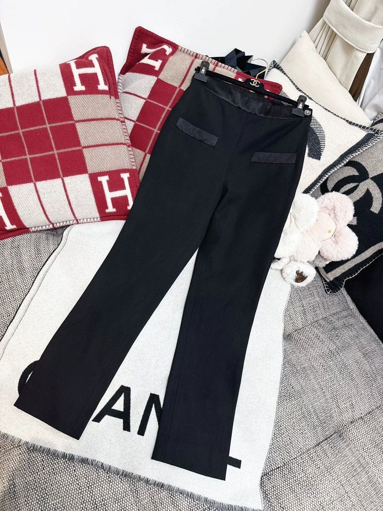 Chanel Chanel 22A black casual trousers Size 25" / US 0 / IT 36 - 3 Thumbnail