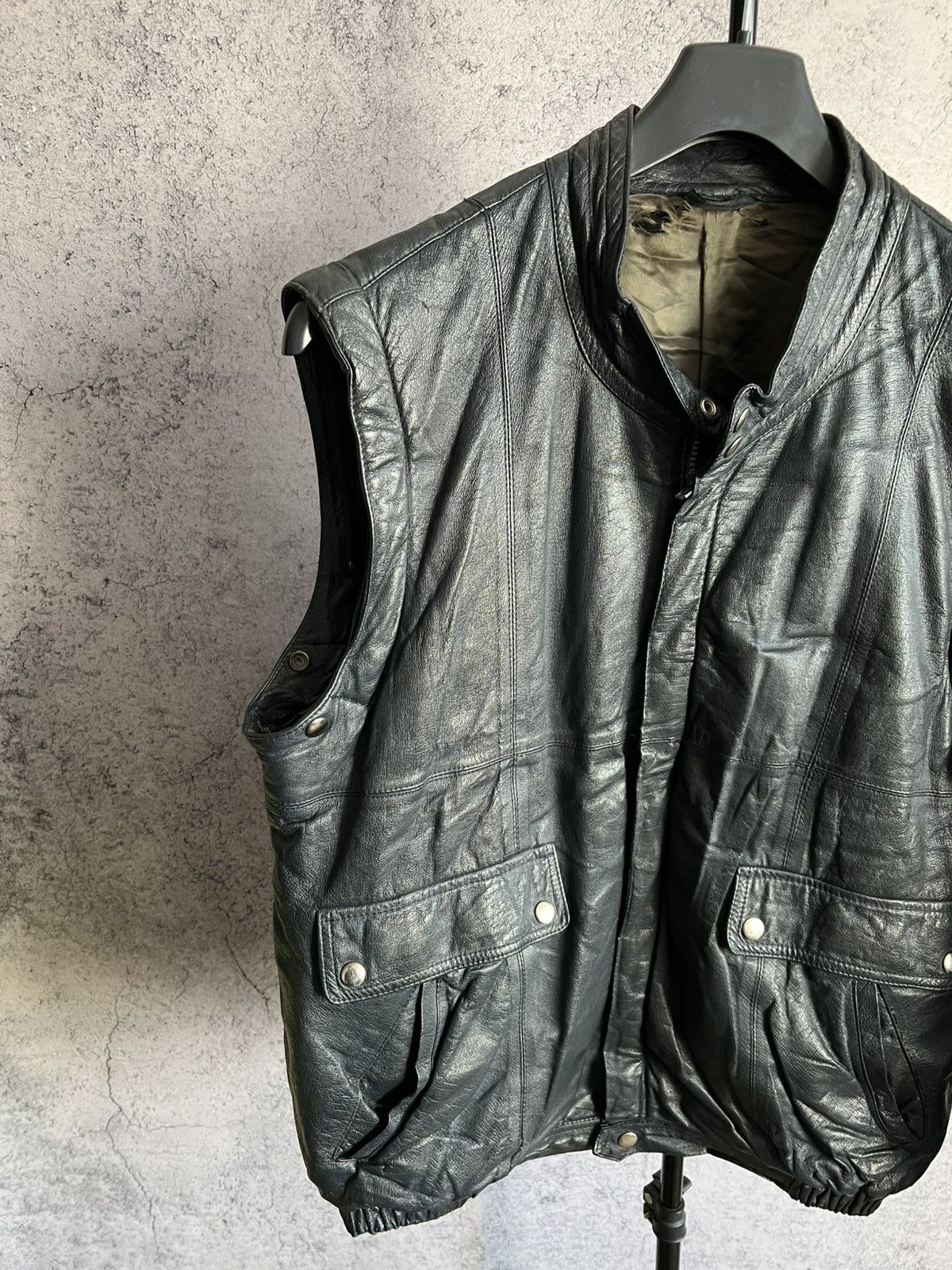 Genuine Leather Vintage Genuine Leather Bomber Jacket 90s Transformer Vest Size US L / EU 52-54 / 3 - 5 Thumbnail