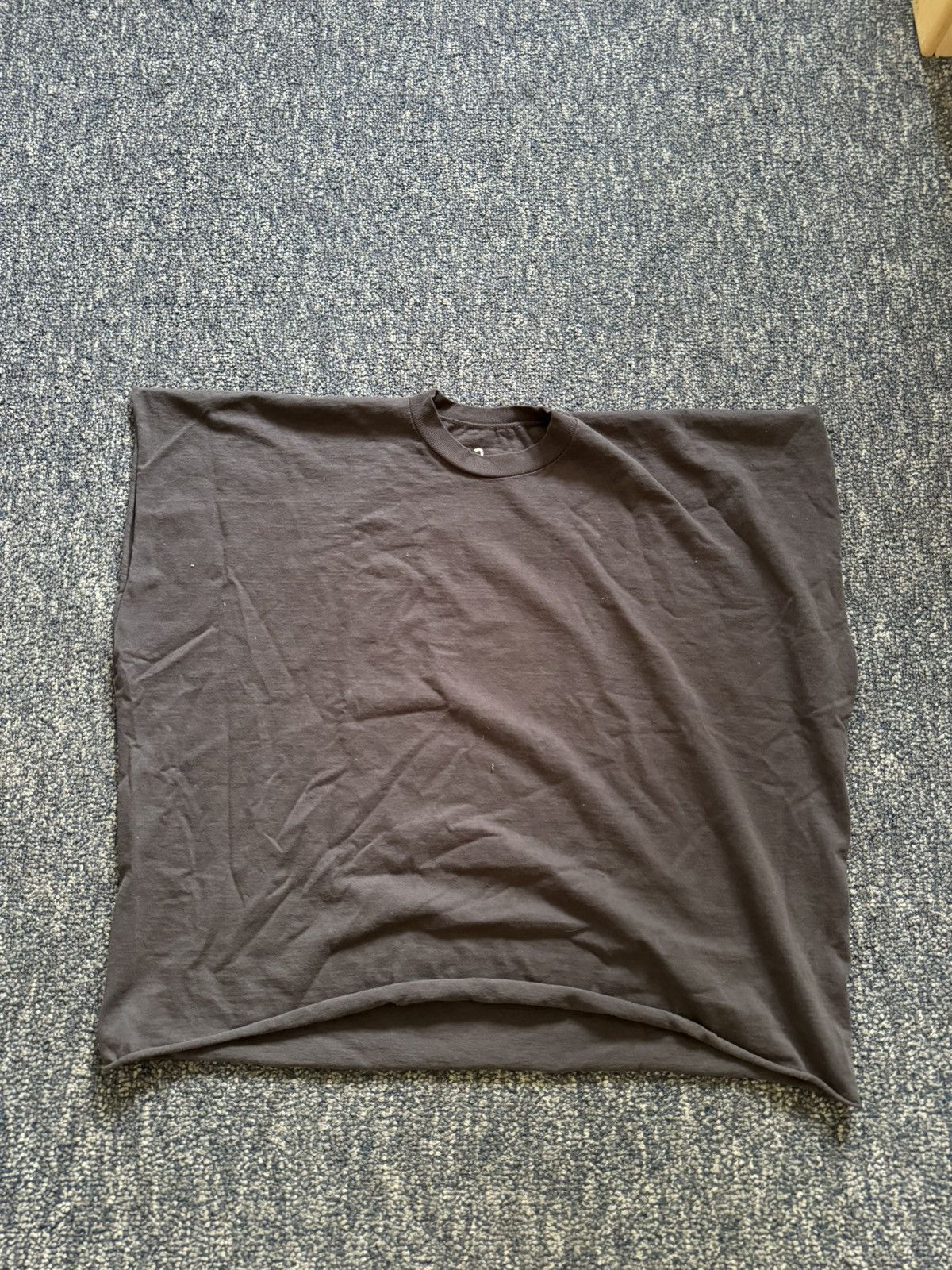 Yeezy YZY One Box Tee Black Size US M / EU 48-50 / 2 - 2 Thumbnail