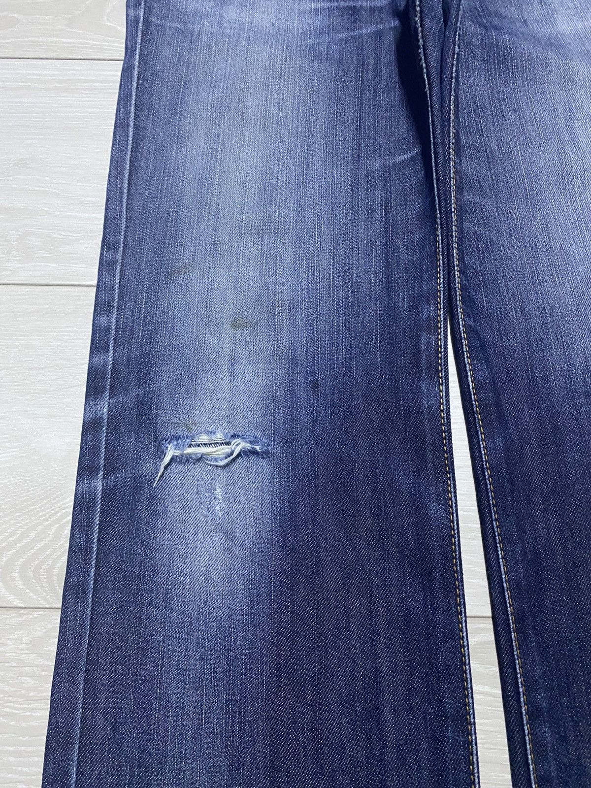 Edwin Vintage Edwin 403 Faded Wash Distressed Jeans Size US 32 / EU 48 - 7 Thumbnail