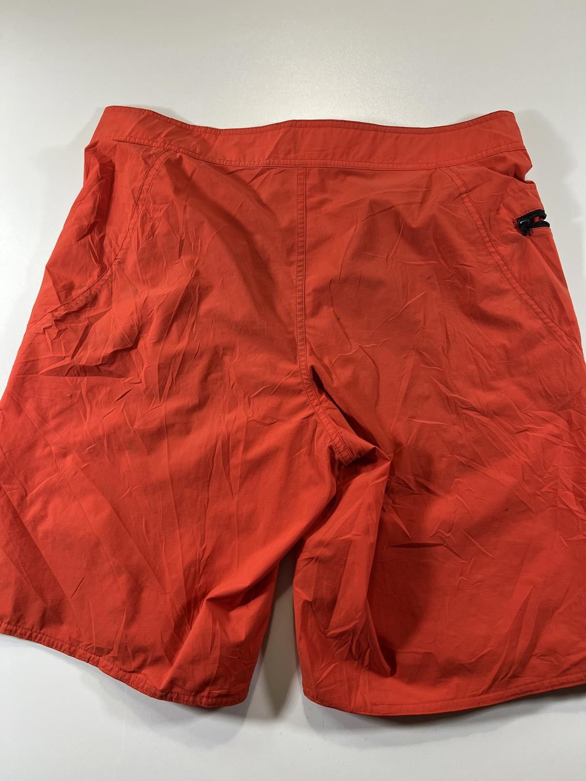 Patagonia Vintage Patagonia Men's Red Board Shorts Size 32 Size US 32 / EU 48 - 9 Thumbnail