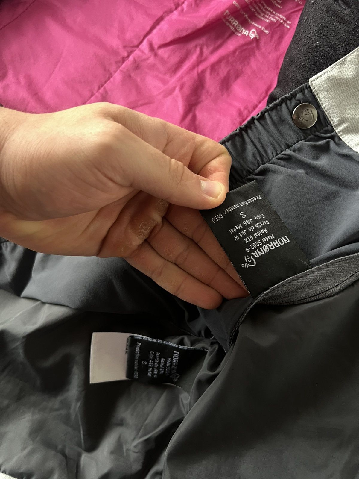Norrona Norrona Gore-Tex Roldal Rare Gorpcore Insulated Pro Jacket Size S / US 4 / IT 40 - 16 Thumbnail
