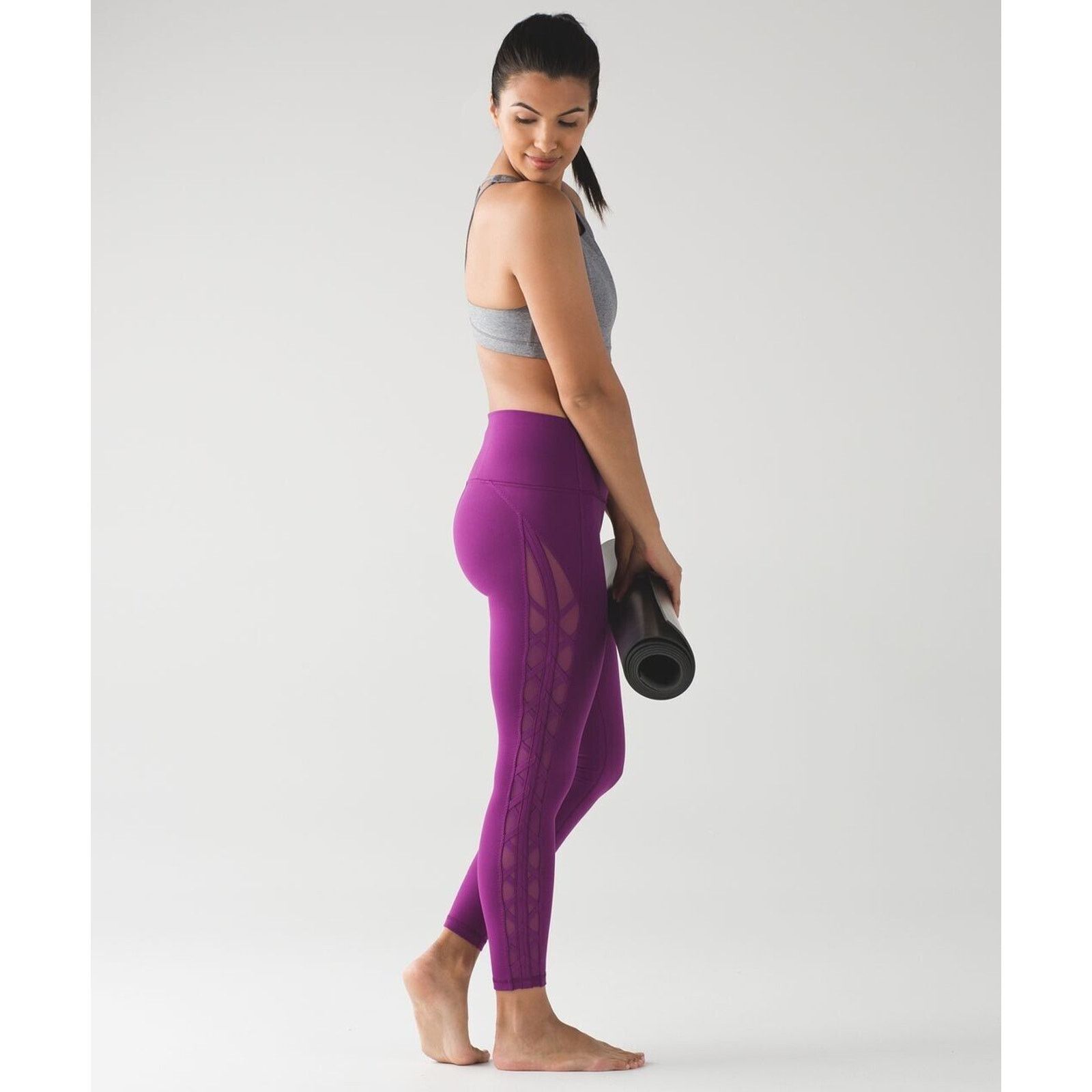 Lululemon Lululemon High Times Rhythm Leggings in Chilled Grape Size 6 Size 28" / US 6 / IT 42 - 4 Thumbnail