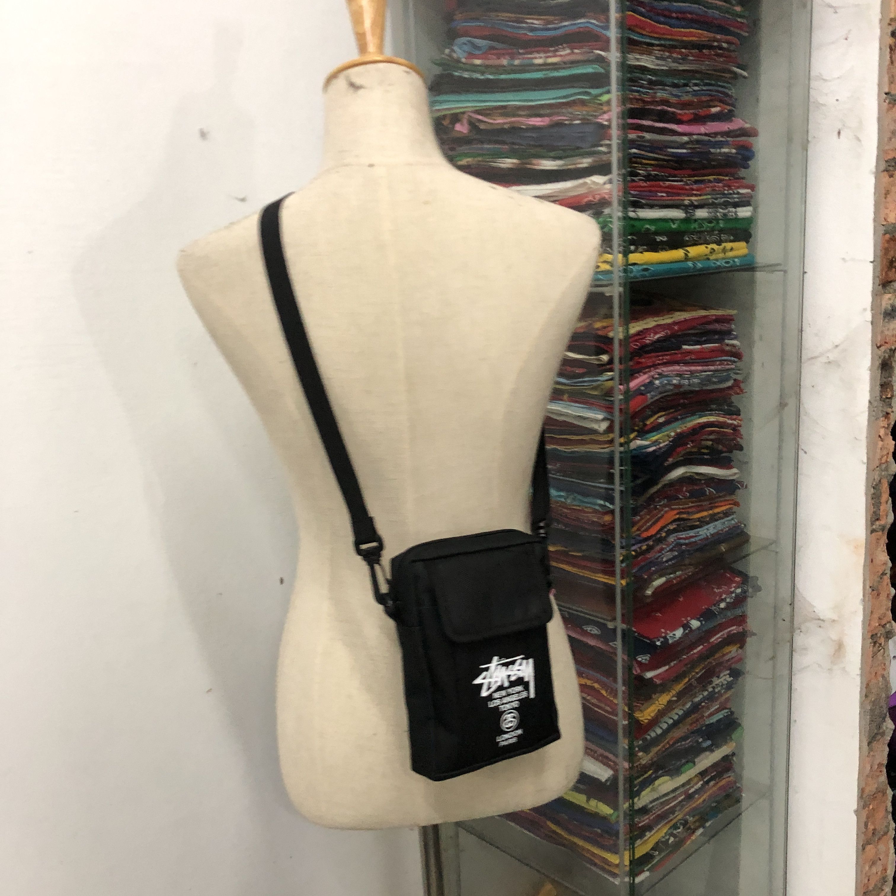 Stussy Authentic Stussy 🇯🇵 Crossbody Bag Mini Stussy Sling Bag Size ONE SIZE - 5 Thumbnail