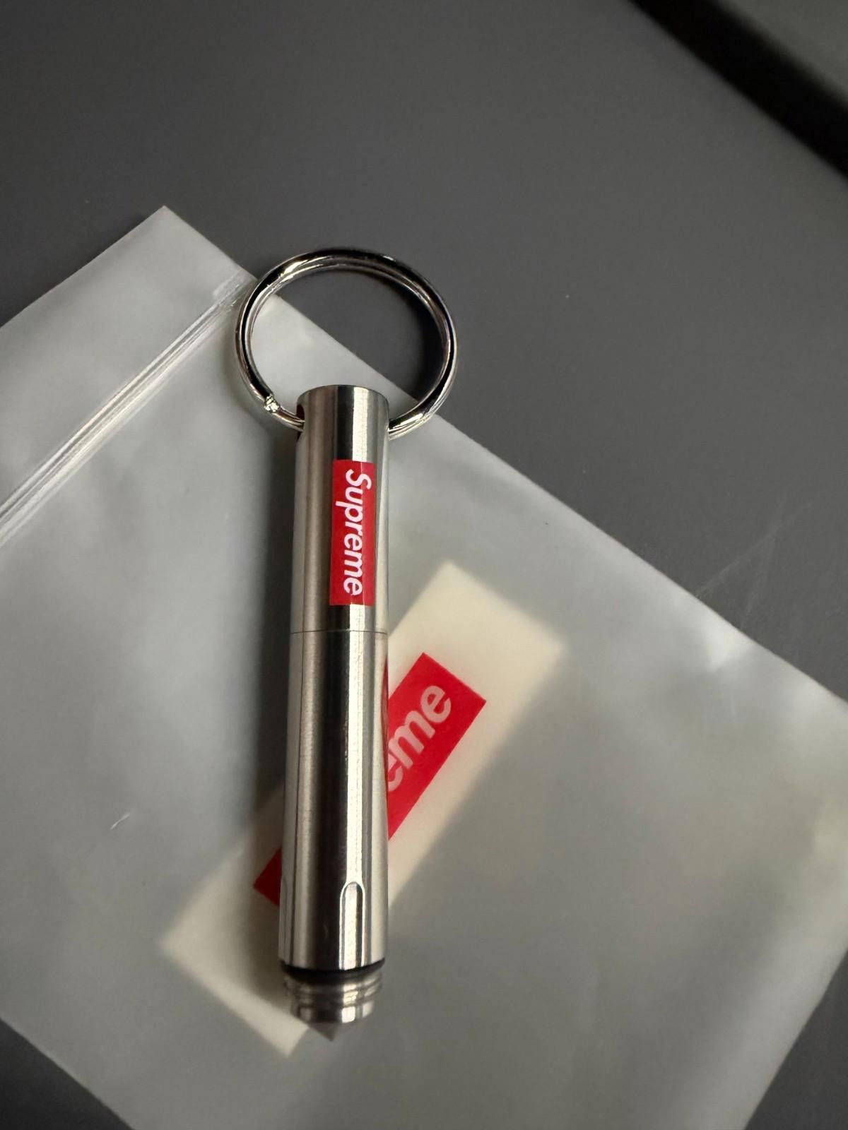 Supreme Supreme Steel Pen Keychain Silver SS16 Size ONE SIZE - 3 Thumbnail