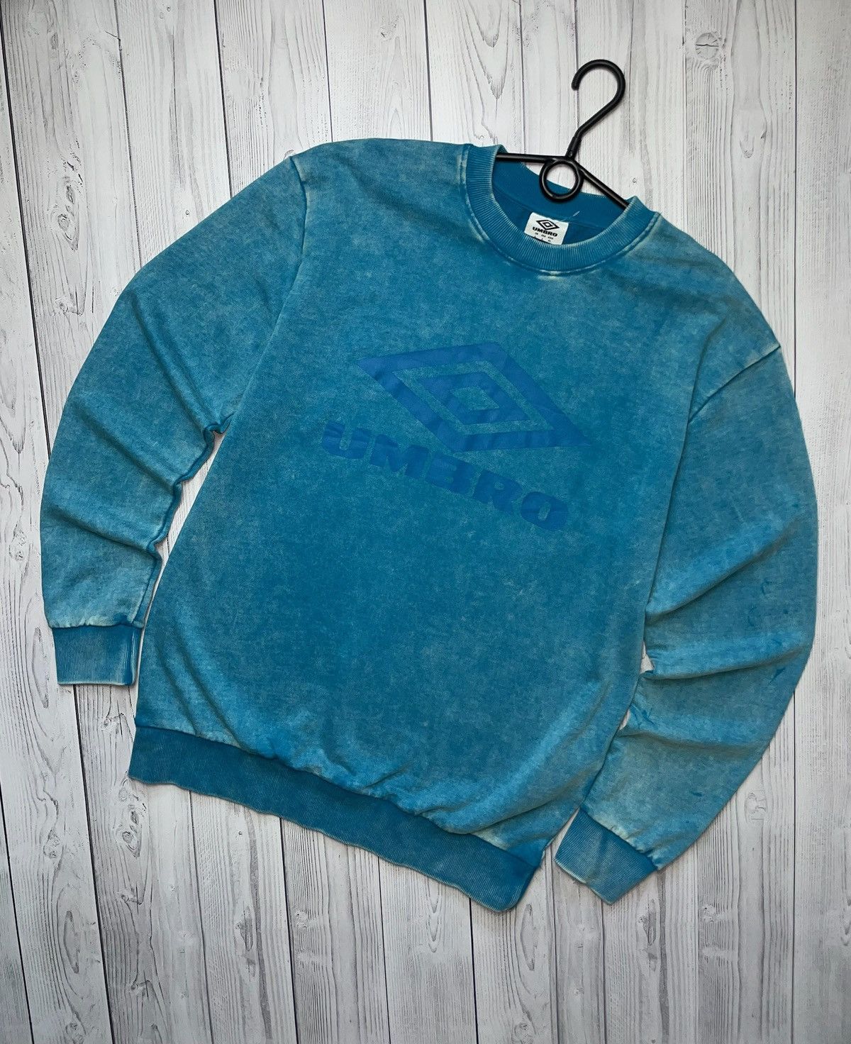 Umbro × Vintage Vintage Umbro sweatshirt size L logo blue washed Size US L / EU 52-54 / 3 - 1 Thumbnail