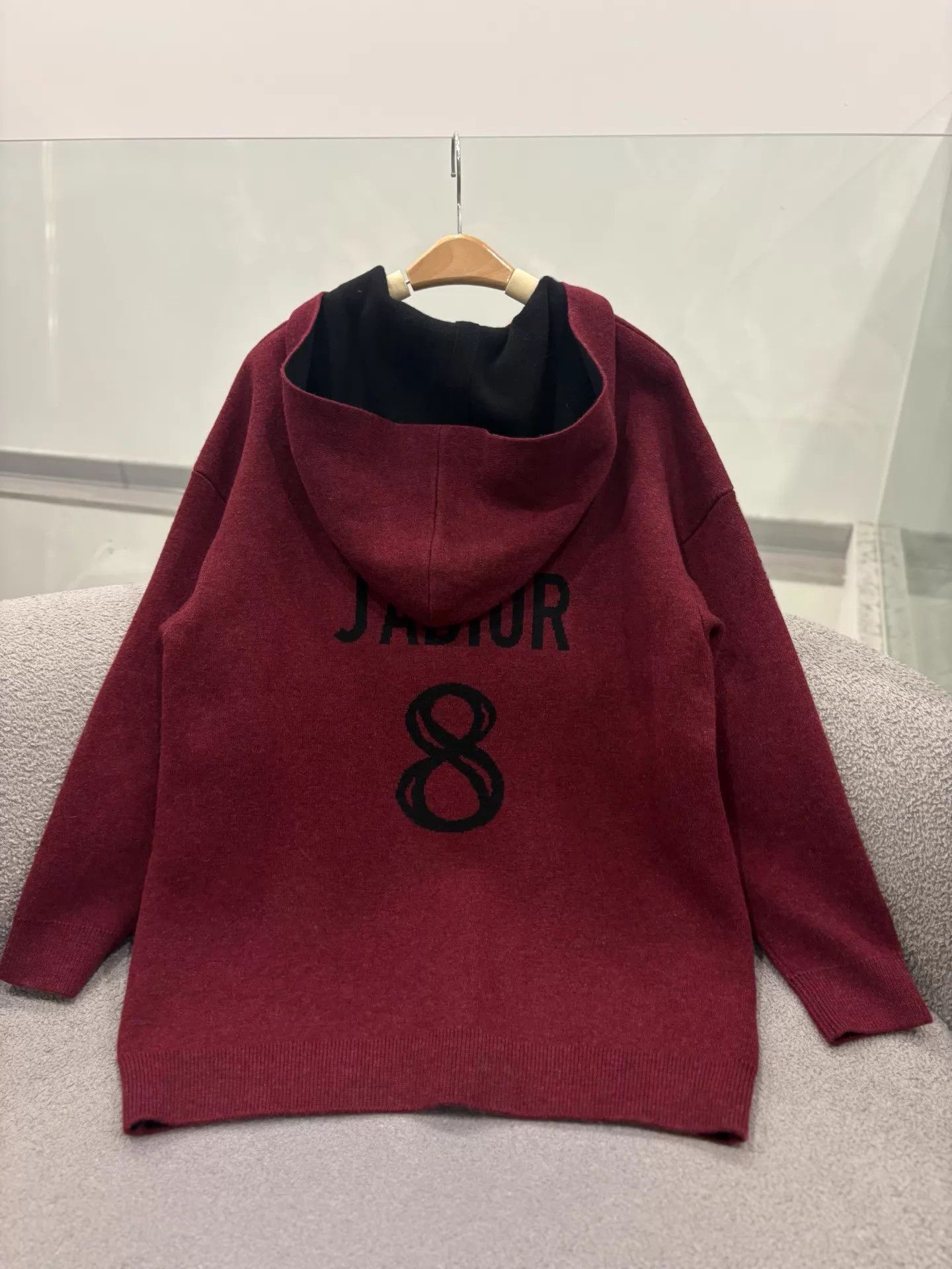 Dior Dior Deep Wine Cashmere Hoodie 36 Mint Size XS / US 0-2 / IT 36-38 - 1 Thumbnail