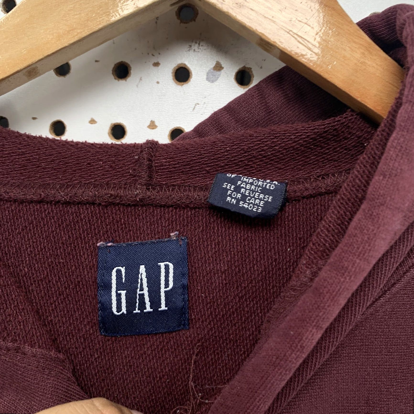 Gap VINTAGE GAP Mens Hoodie Sweatshirt Maroon M Pullover Embroidered Spellout Arch Hooded Sweatshirt Mens Size US M / EU 48-50 / 2 - 2 Thumbnail