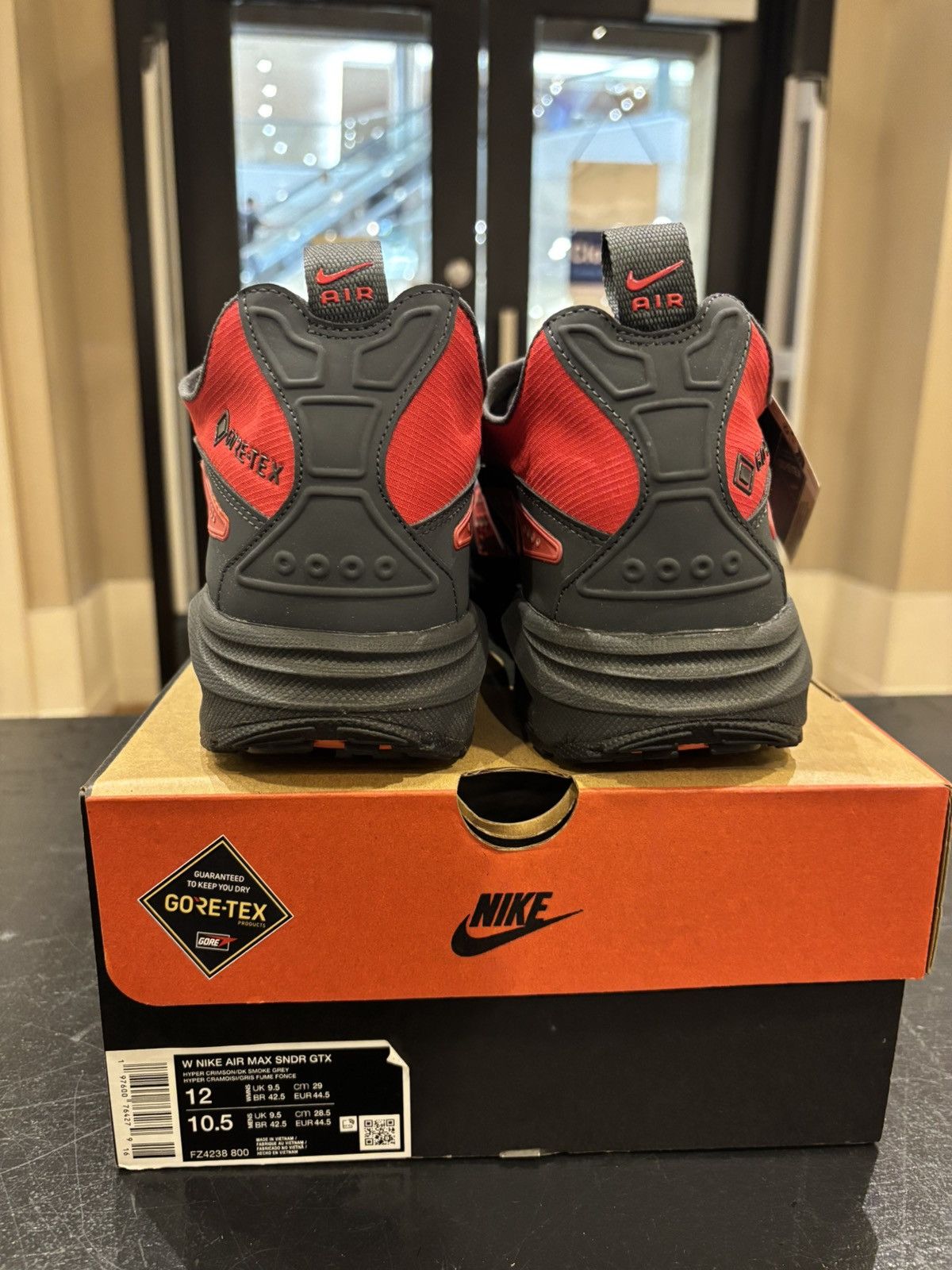 Nike Nike Air Max Sunder Gore-Tex ‘Hyper Crimson’ Size US 10.5 / EU 43-44 - 3 Thumbnail