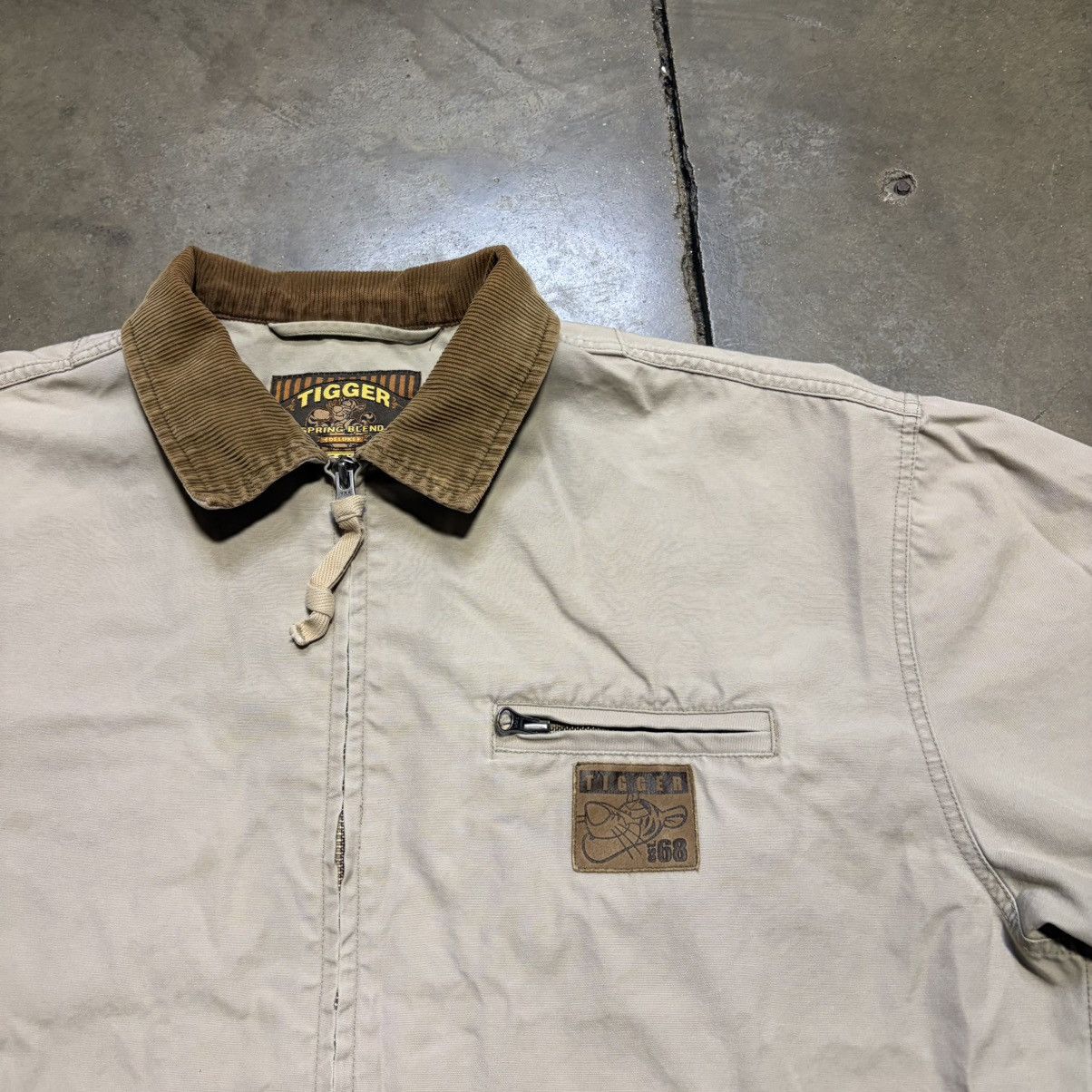 Disney Vintage Disney Tigger Canvas Jacket Bomber Detroit Corduroy Size US L / EU 52-54 / 3 - 6 Thumbnail