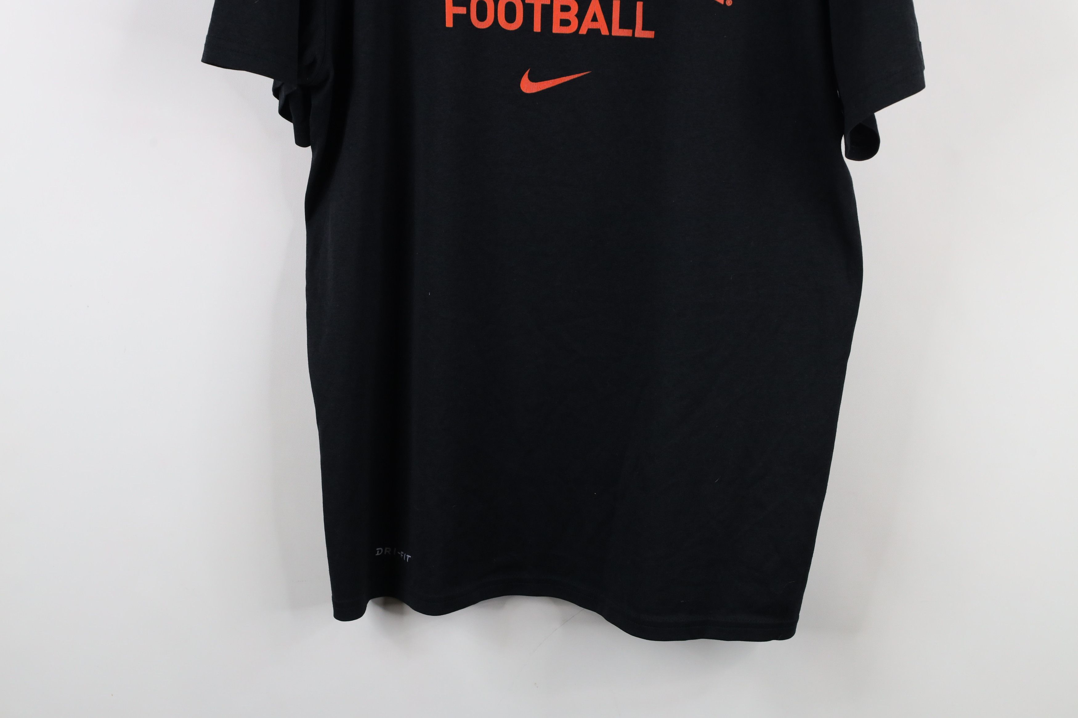 Nike × Vintage Nike Princeton University Football Short Sleeve T-Shirt Size US L / EU 52-54 / 3 - 3 Thumbnail