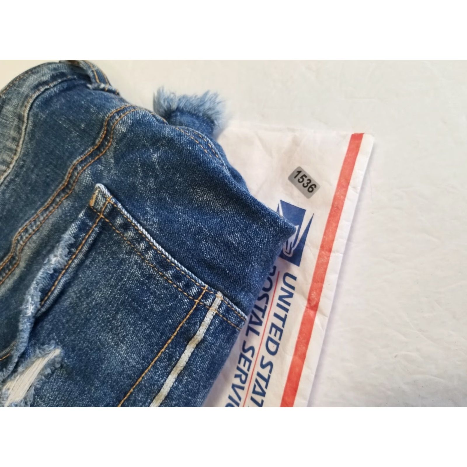 Vintage American Eagle Distressed Look Denim Blue Jean Shorts Women 8 Cut-Off Denim Summer Blue Flower Pattern Solid Size 8 Mens? Wait no. Size 30" / US 8 / IT 44 - 7 Thumbnail