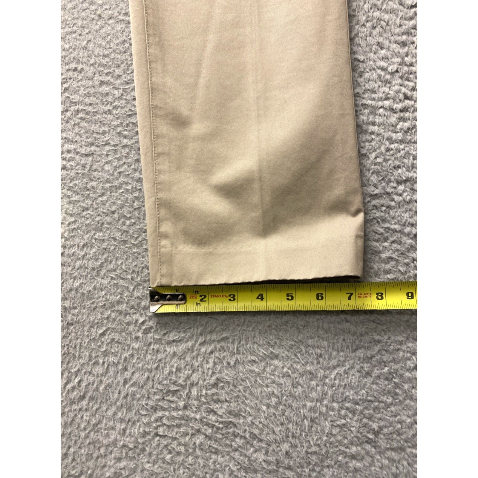 Bonobos Bonobos Chino Pants Mens 33x32 Khaki Straight Regular Cotton Zip Button Closure Pockets Everyday/Business Casual Travel 90s? No, but avoid. Size US 33 - 4 Thumbnail