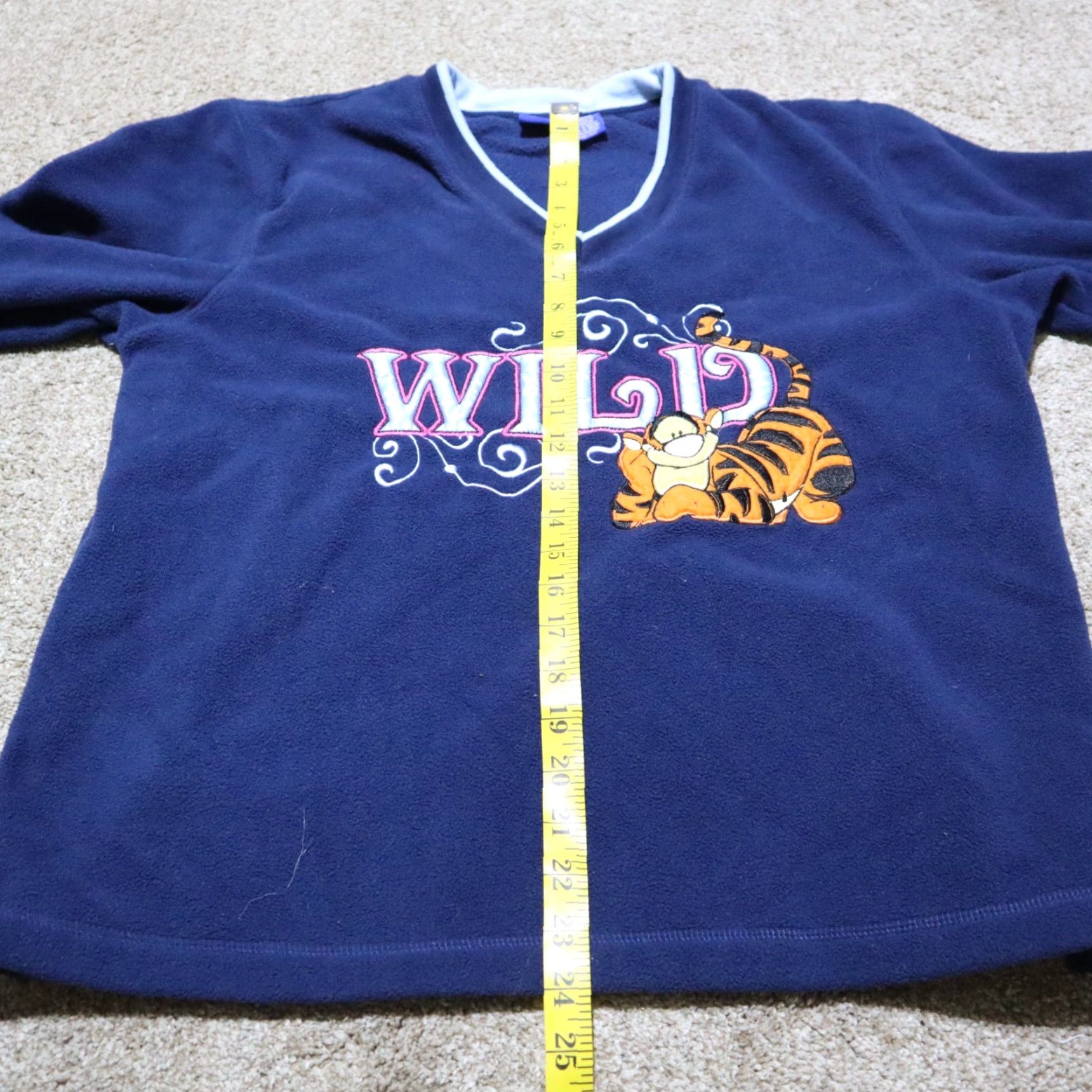 Disney VINTAGE Disney Sweater Shirt Womens Dark Blue Tigger Embroidered Fleece Pullover XL Size Size XL / US 12-14 / IT 48-50 - 4 Thumbnail