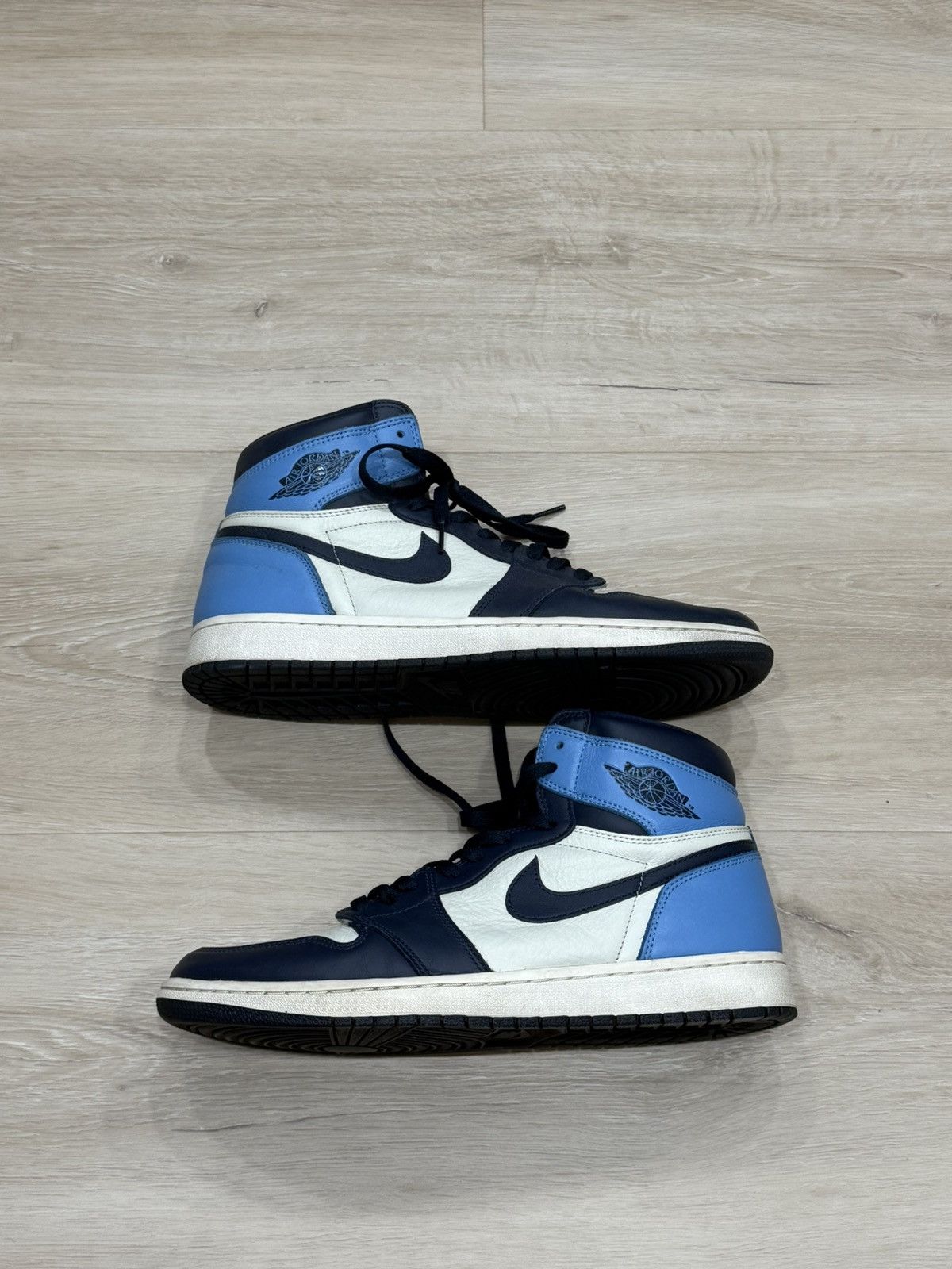 Jordan Brand Air Jordan 1 High Obsidian Size US 12 / EU 45 - 3 Thumbnail