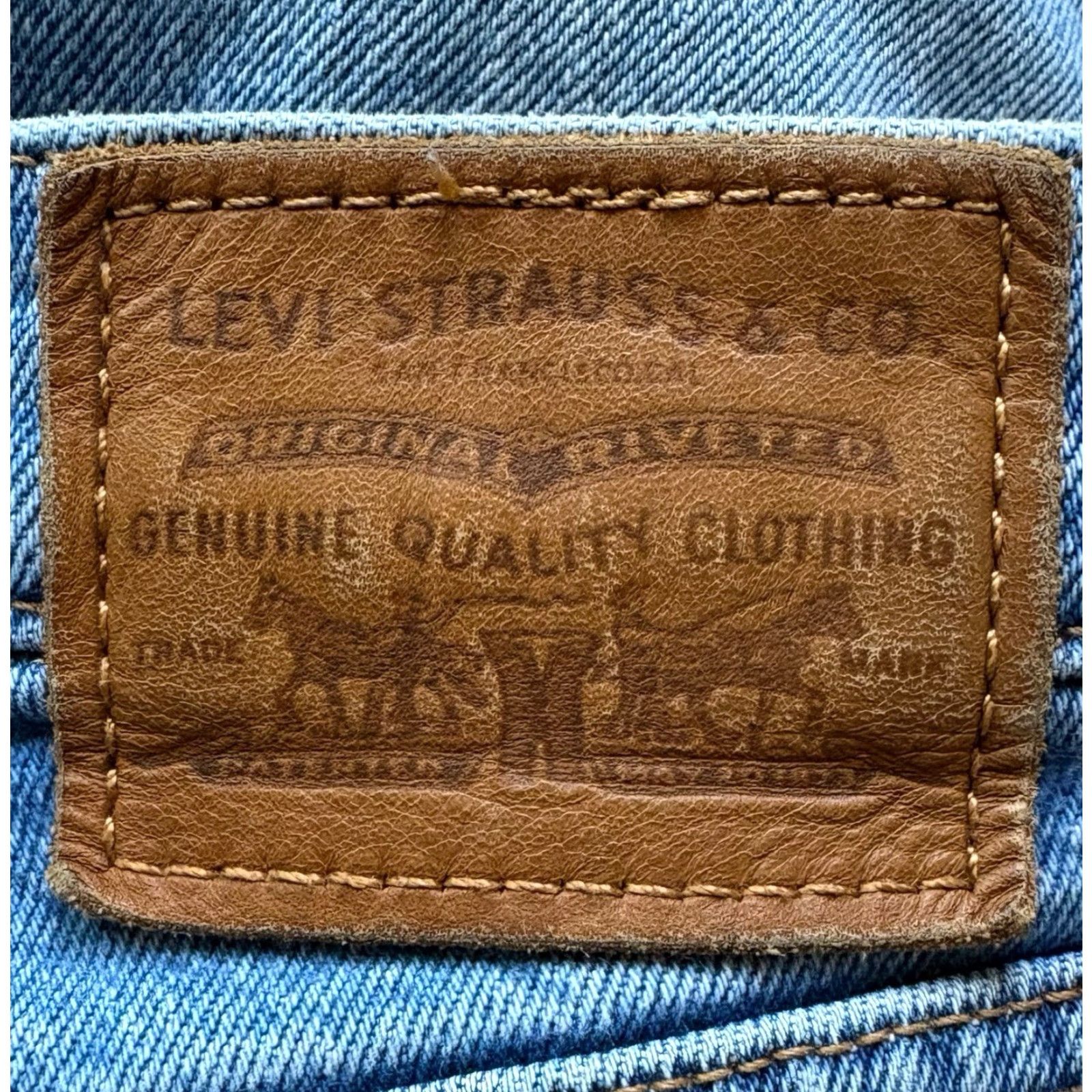 VINTAGE levi's premium denim wedgie cut jeans Medium wash Womens 25 GUC