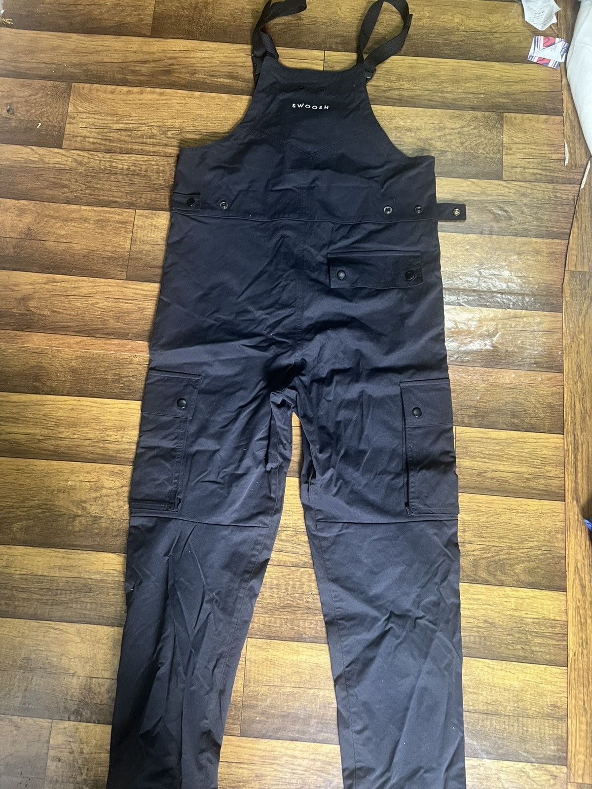 Nike Nike Sportswear Swoosh Overalls Black Cargo Bibs Men’s Small Size US 32 / EU 48 - 18 Thumbnail