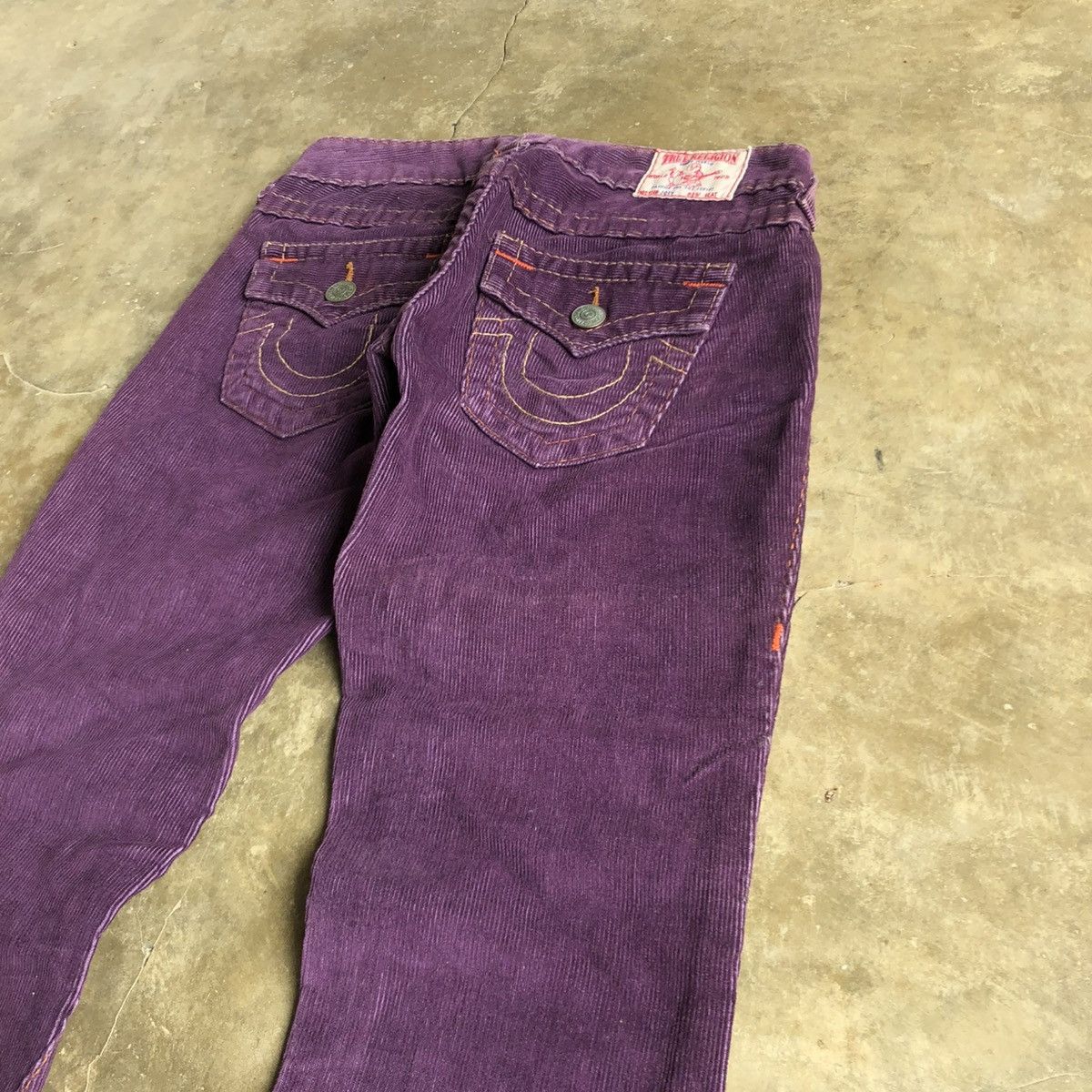 True Religion Vintage True Religion USA Bootcut Flared Corduroy Pants Size US 27 - 4 Thumbnail