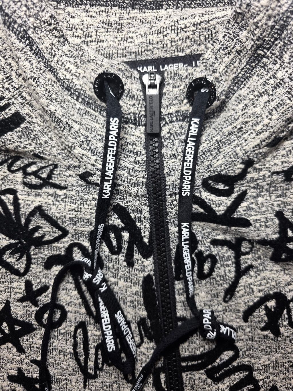 Karl Lagerfeld Karl Lagerfeld Paris Gray Black Logo Graffiti Zip Front Jack Size L / US 10 / IT 46 - 7 Thumbnail