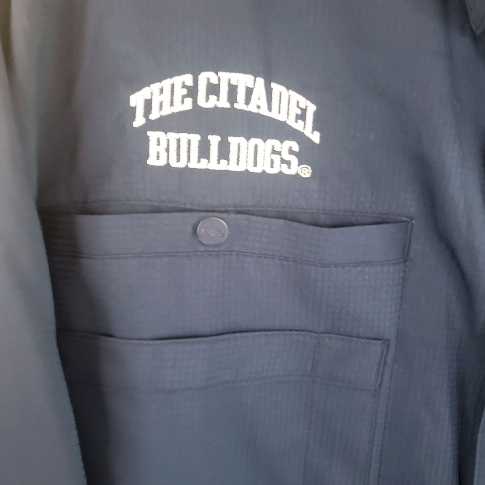 Vintage COLUMBIA PFG Citidel Bulldogs Slack Tide Camp Fishing Shirt Navy SS Men M Vented Size US M / EU 48-50 / 2 - 4 Thumbnail