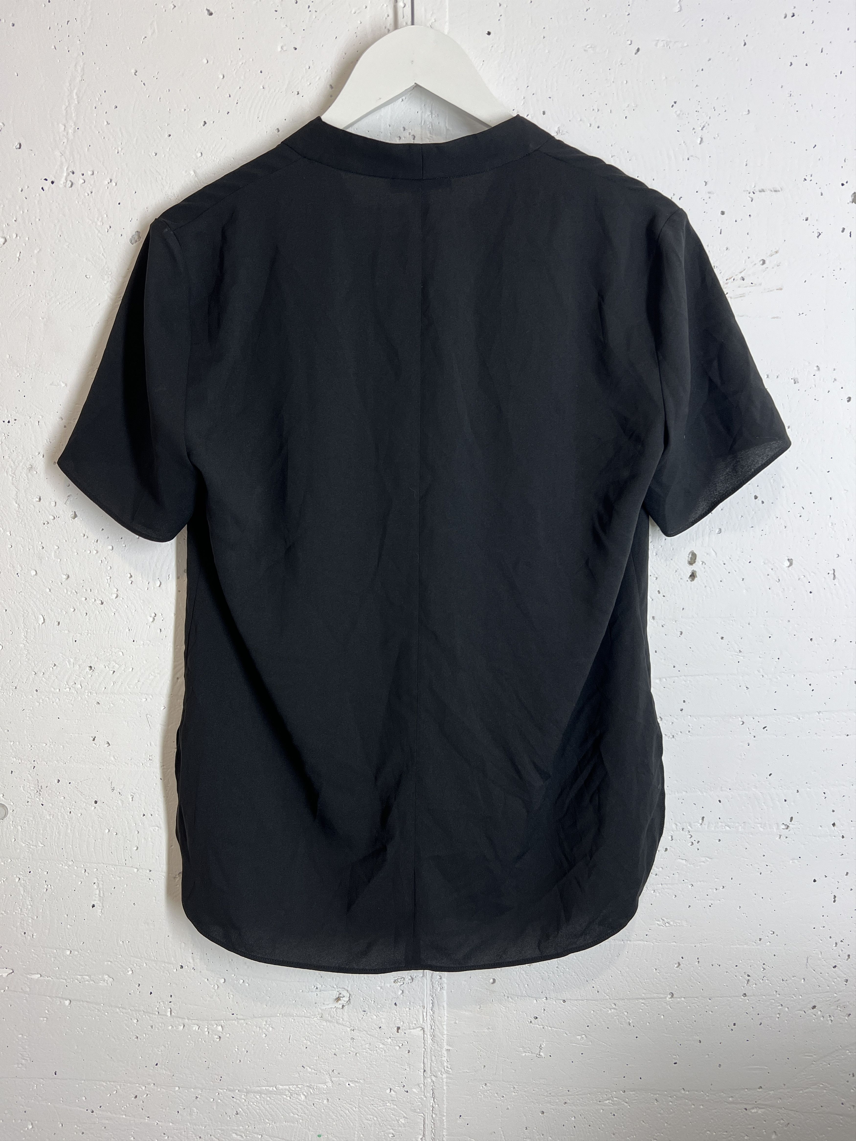 Hugo Boss Hugo Boss blouse Size M / US 6-8 / IT 42-44 - 4 Thumbnail