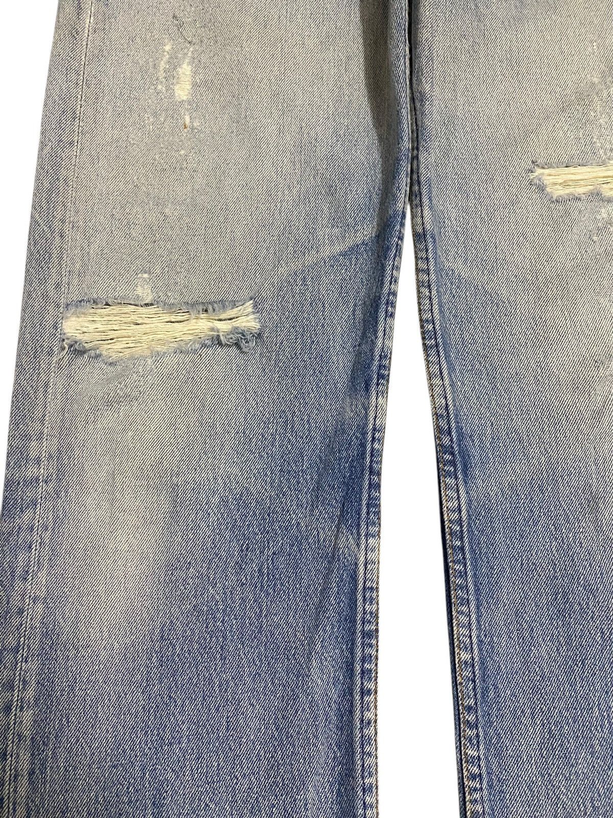Levi's Vintage Clothing Vintage Levis 501 80’s Button 501 Distressed Loose Jeans Size US 32 / EU 48 - 7 Thumbnail