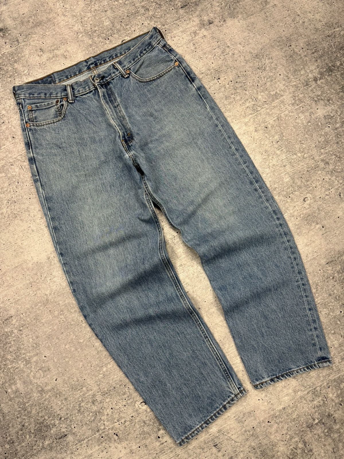 Levi's × Levi's Vintage Clothing × Vintage Vintage Levi’s 550 501 Blue Stonewashed Denim Jeans Trousers Size US 36 / EU 52 - 4 Thumbnail