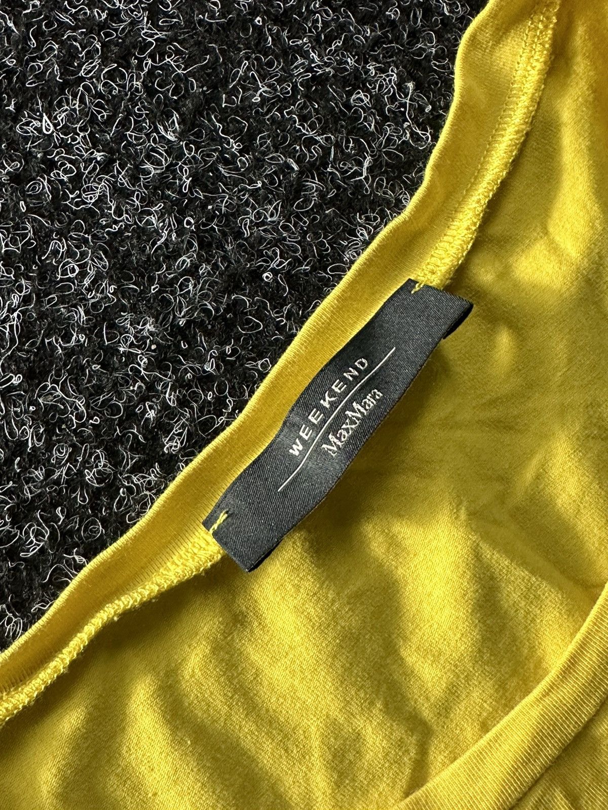 Max Mara × Weekend Max Mara 🚨Vintage RARE Max Mara weekend blank tee with logo Size S-M Size M / US 6-8 / IT 42-44 - 6 Thumbnail