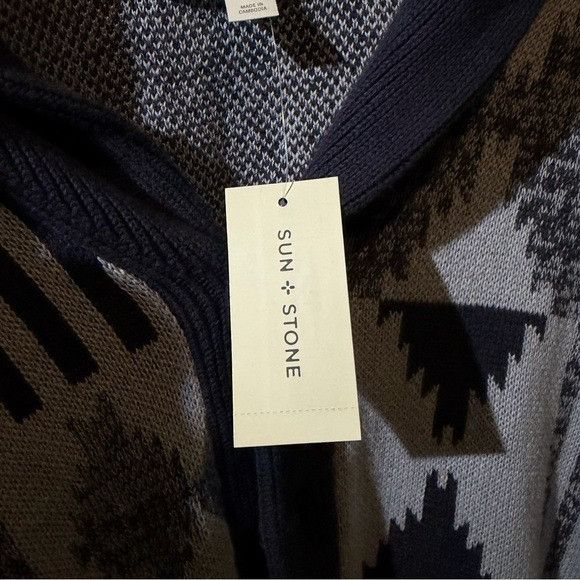Other Sun + Stone Navy and Gray Geometric Cardigan Sz L Size US L / EU 52-54 / 3 - 4 Thumbnail