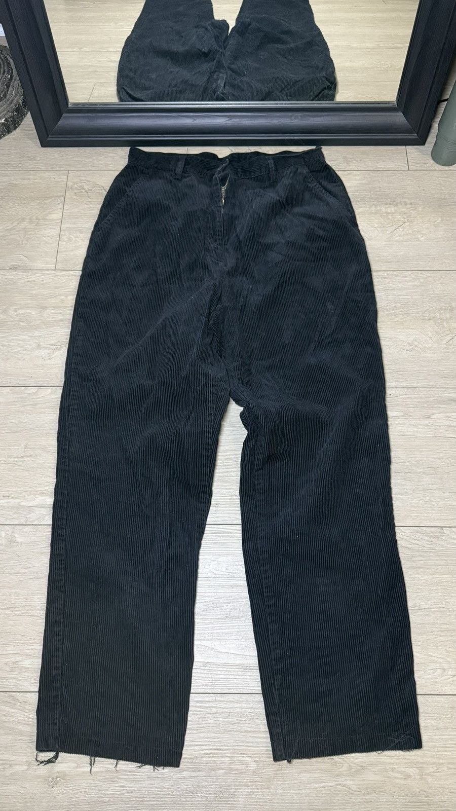 Woolrich Woolen Mills Vintage 1990s Woolrich Corduroy 14 x 30 Baggy Pants Size 36" / US 14 / IT 50 - 1 Thumbnail