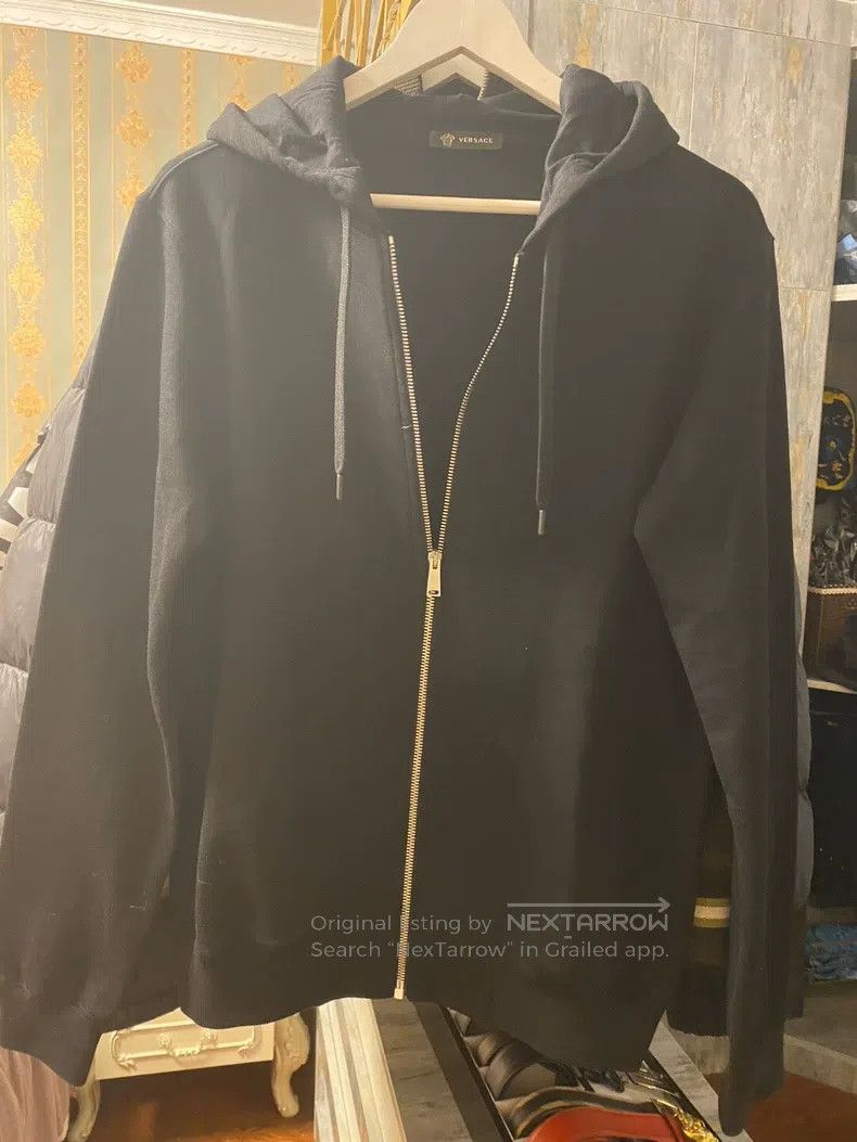 Versace Versace A line of black sweatshirts Size US S / EU 44-46 / 1 - 2 Thumbnail