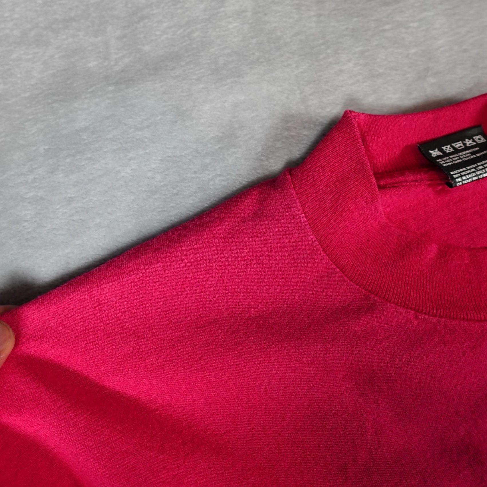Fruit Of The Loom Vintage Fruit of the Loom Best T Shirt Mens XL Single Stitch Hot Pink 90s Size US XL / EU 56 / 4 - 3 Thumbnail