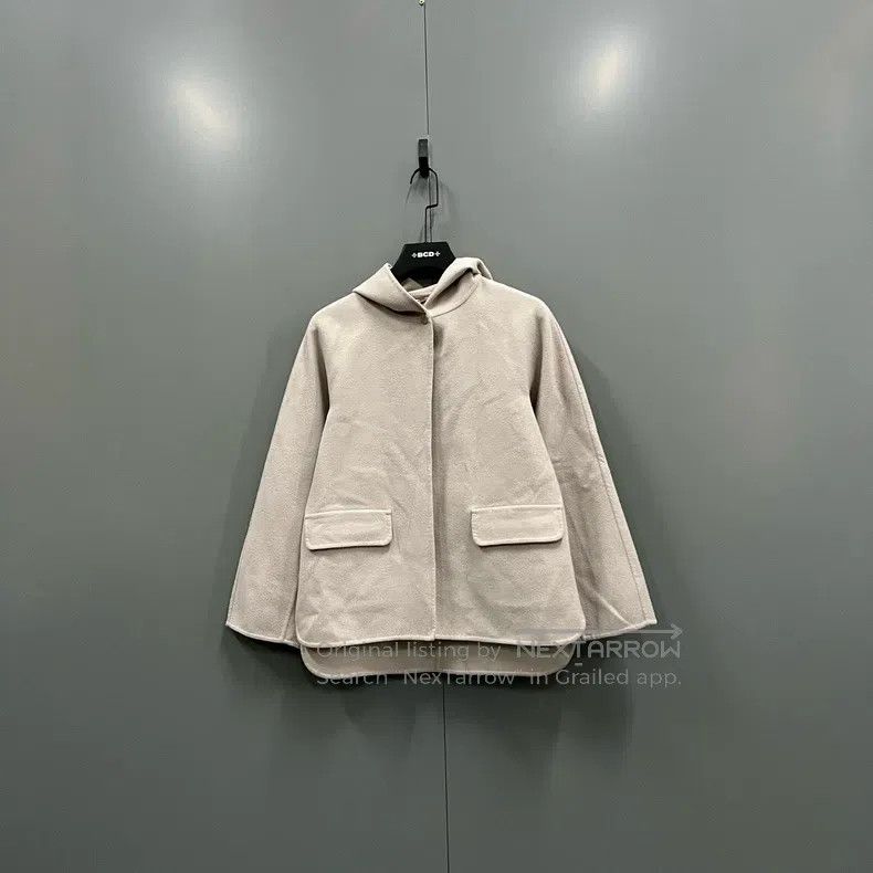 Max Mara Max Mara Solid Color Hooded Coat Size XS / US 0-2 / IT 36-38 - 1 Thumbnail