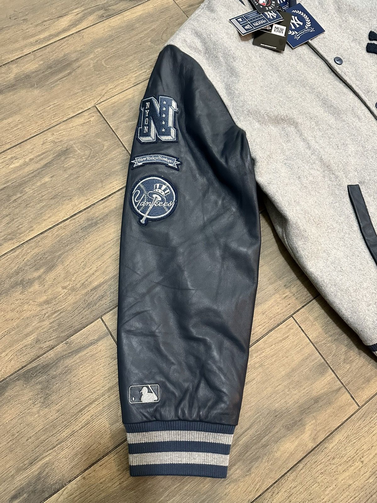 New York or Nowhere ジャケット New Era New York or Nowhere Yankees Gray Jacket | Grailed