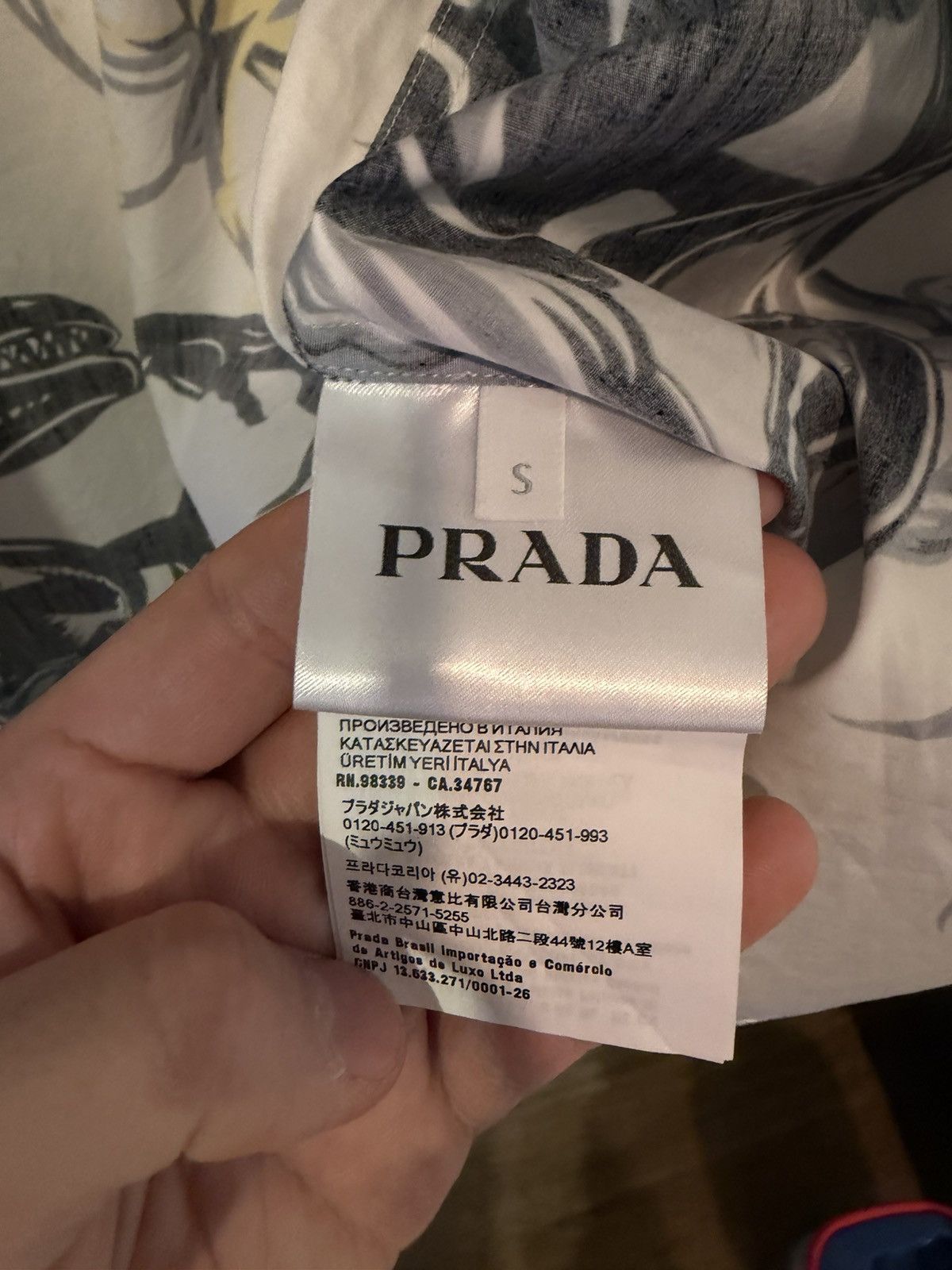 Prada PRINTED COTTON SHIRT WITH FRINGE Size US S / EU 44-46 / 1 - 9 Thumbnail