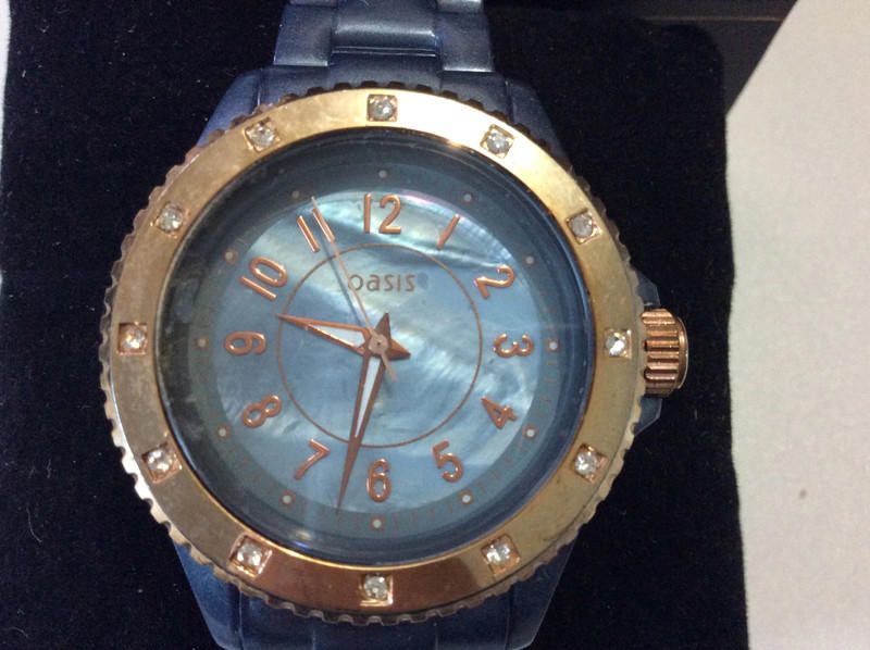 Designer Oasis ladies purple plastic strap watch Size ONE SIZE - 1 Thumbnail