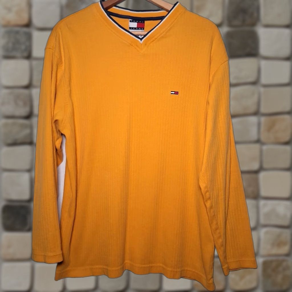 Tommy Hilfiger VINTAGE Tommy Jeans Shirt Men L Ribbed Knit Gold Long Sleeve V Neck Size US L / EU 52-54 / 3 - 1 Thumbnail