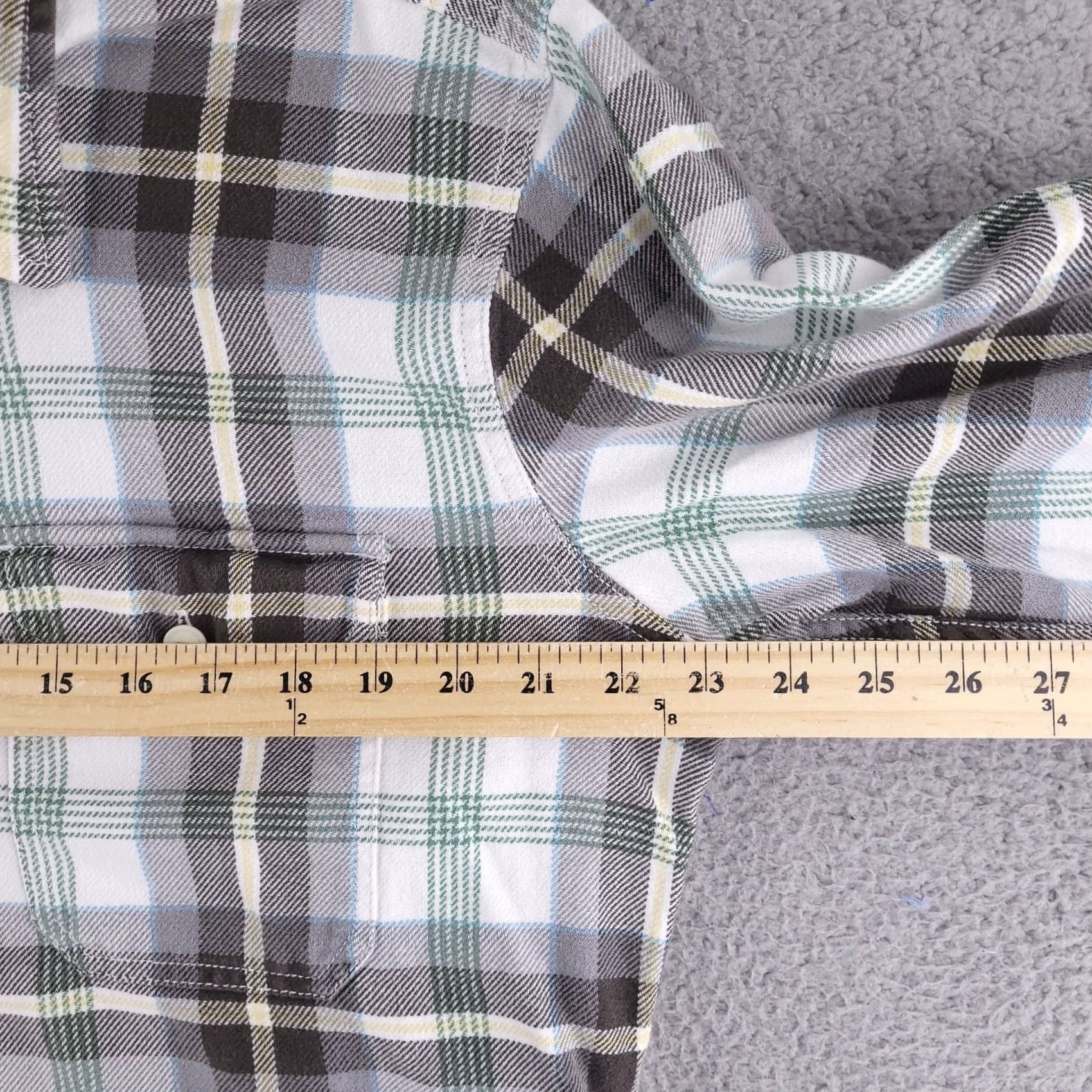 Eddie Bauer Eddie Bauer Shirt Mens Large Green Check Flannel Long Sleeve Button-Up Shirt Size US L / EU 52-54 / 3 - 6 Thumbnail