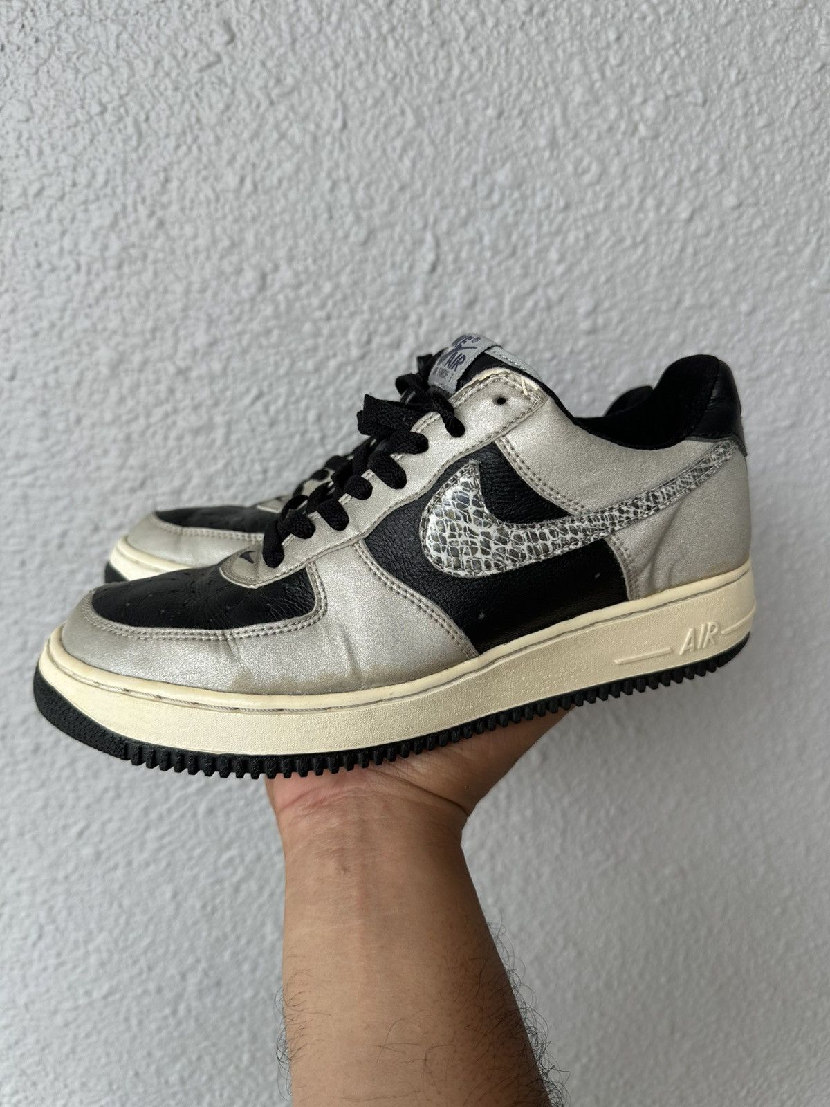 Nike RARE 2001 Air Force 1 Snakeskin OG Size US 8.5 / EU 41-42 - 2 Thumbnail