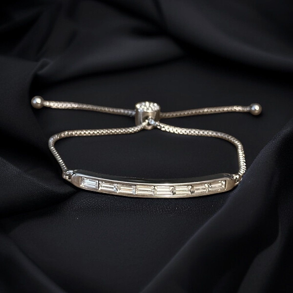 Other IBB CN silver tone rhinestone adjustable slide bracelet Size ONE SIZE - 1 Thumbnail