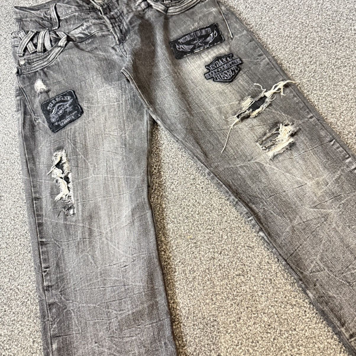 Le Grande Bleu (L.G.B.) Japanese y2k Double Waist Black Opium Distressed Denim Size US 32 / EU 48 - 4 Thumbnail