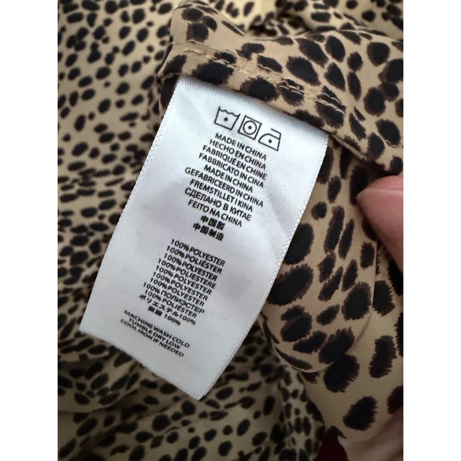 Michael Kors Michael Kors Cold Shoulder Blouse Womens M Tan Cheetah Print Size M / US 6-8 / IT 42-44 - 6 Thumbnail