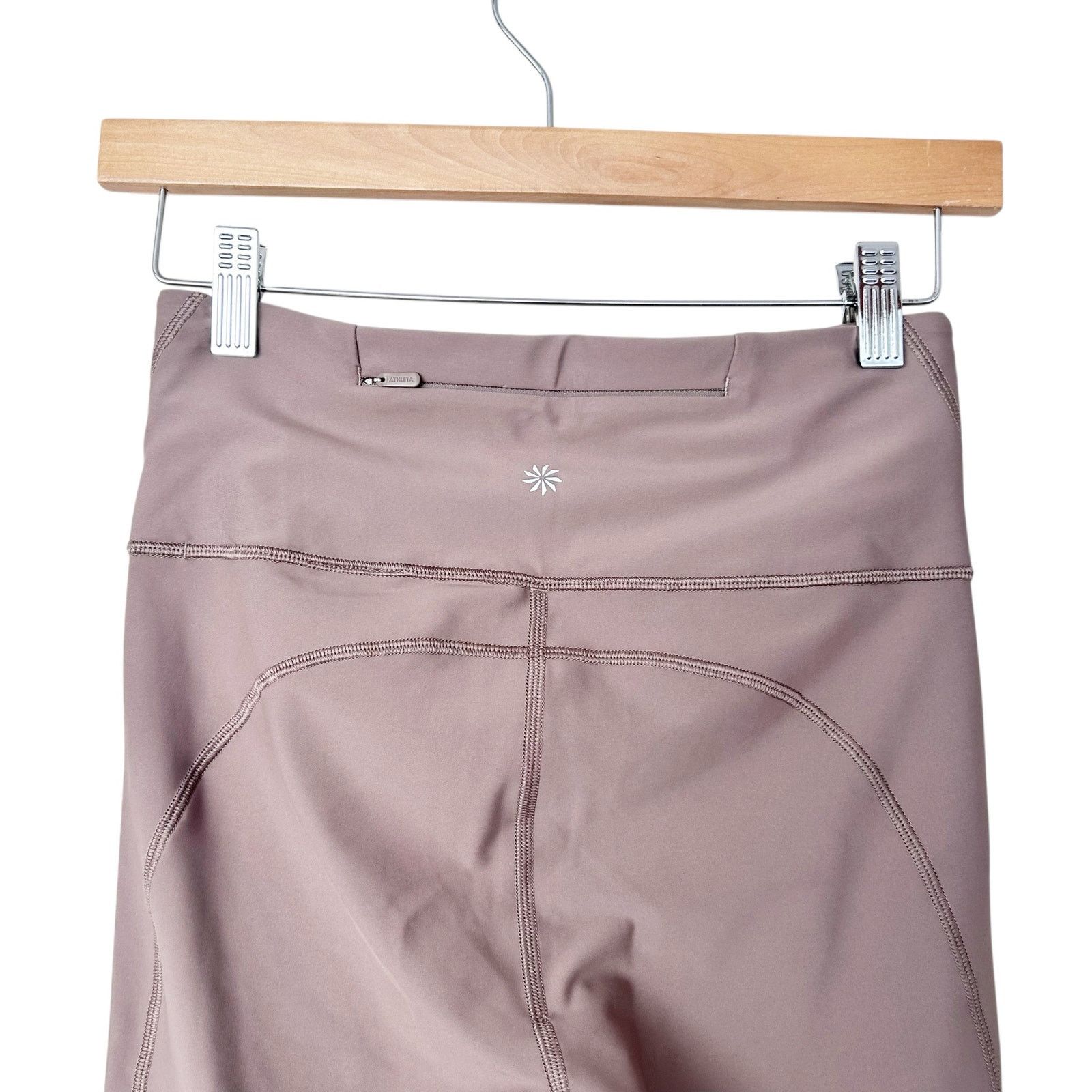 Athleta Athleta Pacesetter 7/8 Tight Tan Leggings Sz S Size 27" / US 4 / IT 40 - 5 Thumbnail