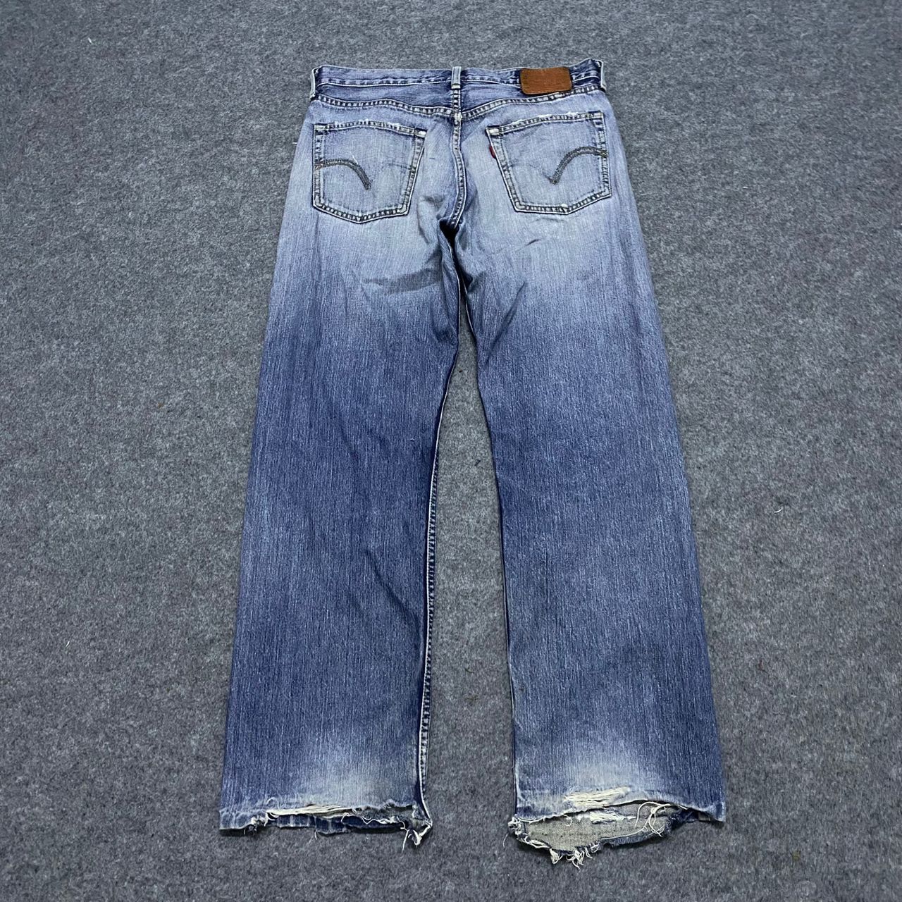 Levi's Vintage Levis Distressed Denim Kurt Cobain Style Size US 32 / EU 48 - 3 Thumbnail